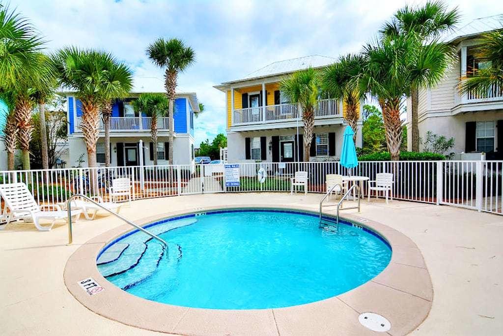 BUNGALOWS AT SEAGROVE BEACH - Residential