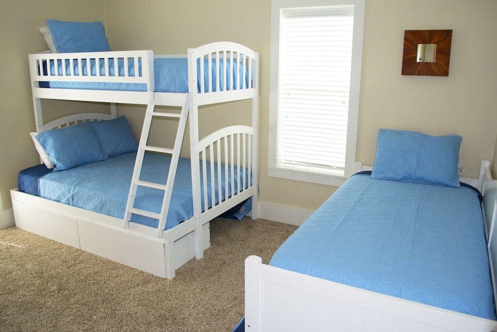 BUNGALOWS AT SEAGROVE BEACH - Residential