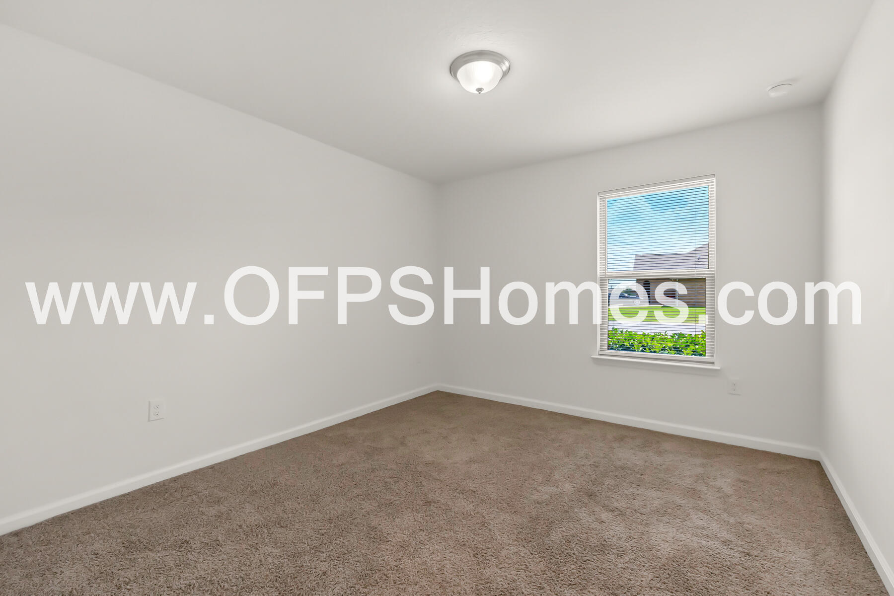 Redstone Commons - Residential Lease