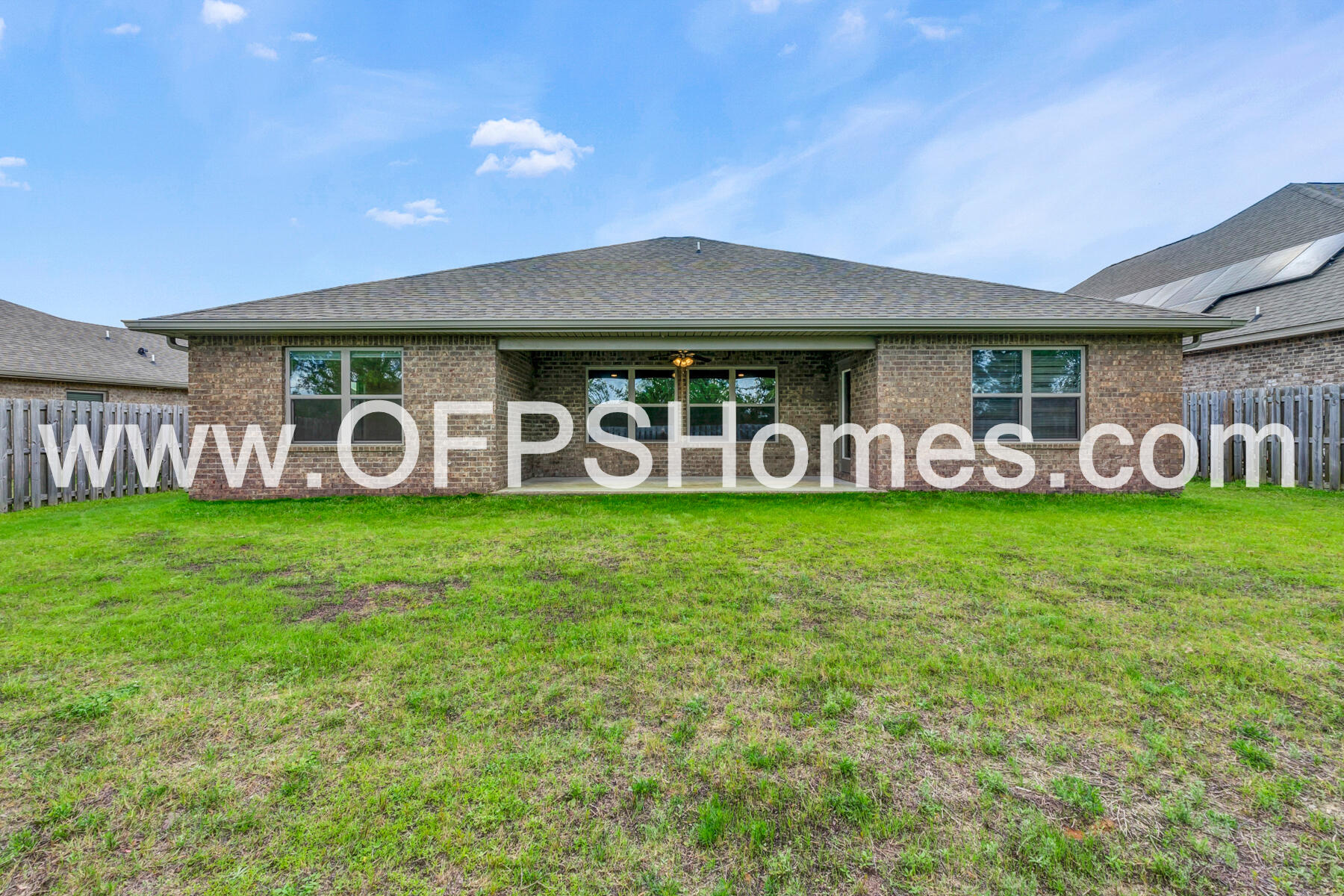 Redstone Commons - Residential Lease