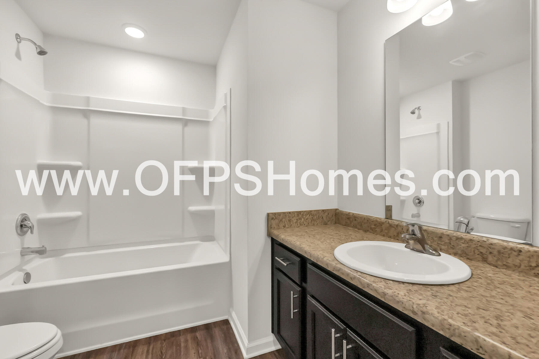 Redstone Commons - Residential Lease