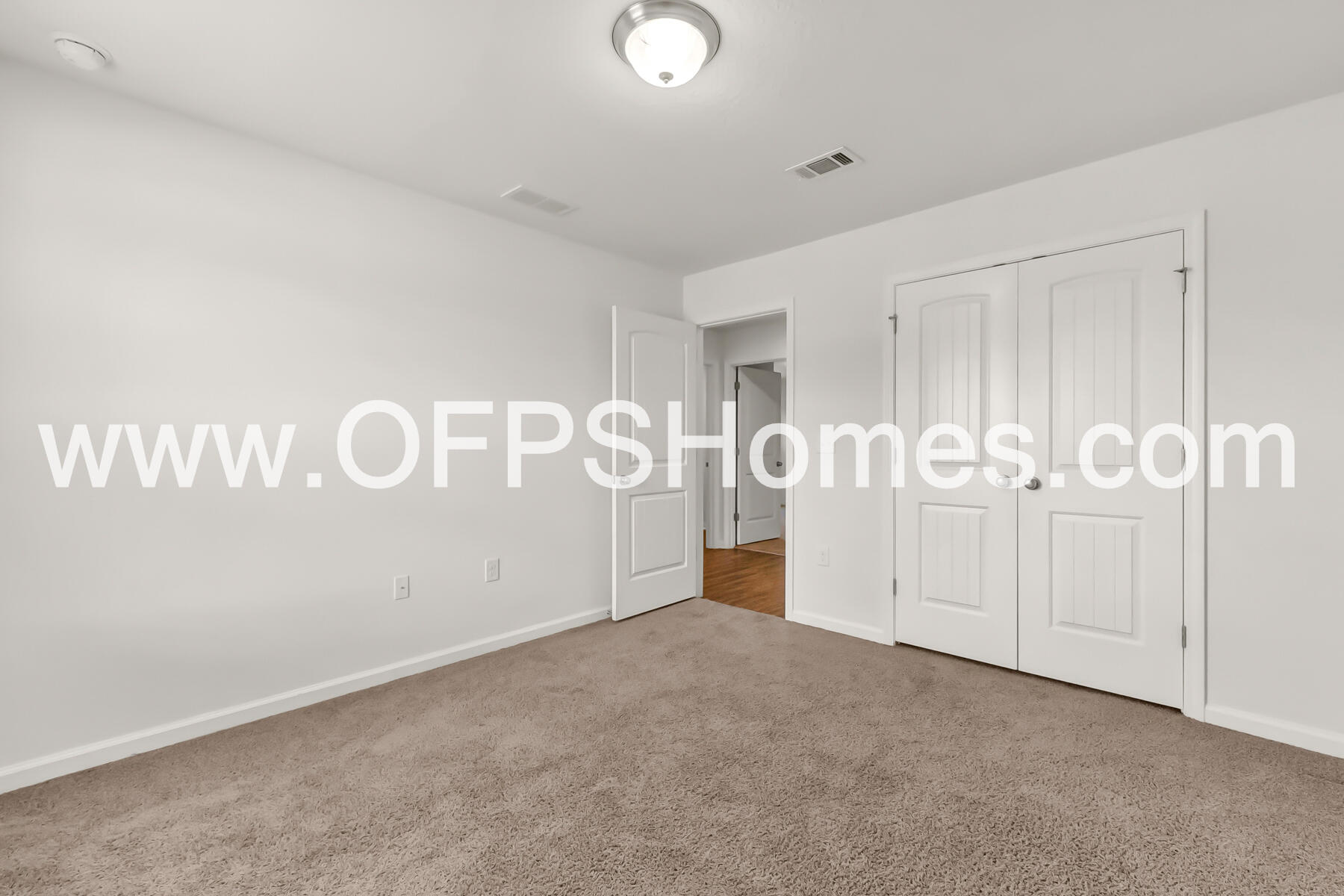 Redstone Commons - Residential Lease