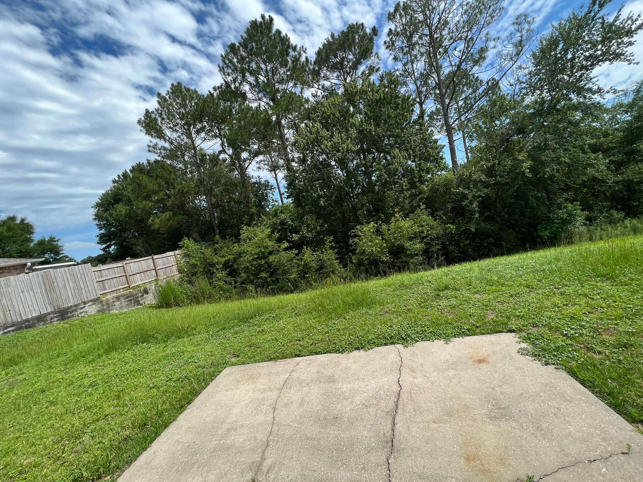 NORTHVIEW ESTATES 5TH ADDN - Residential Lease