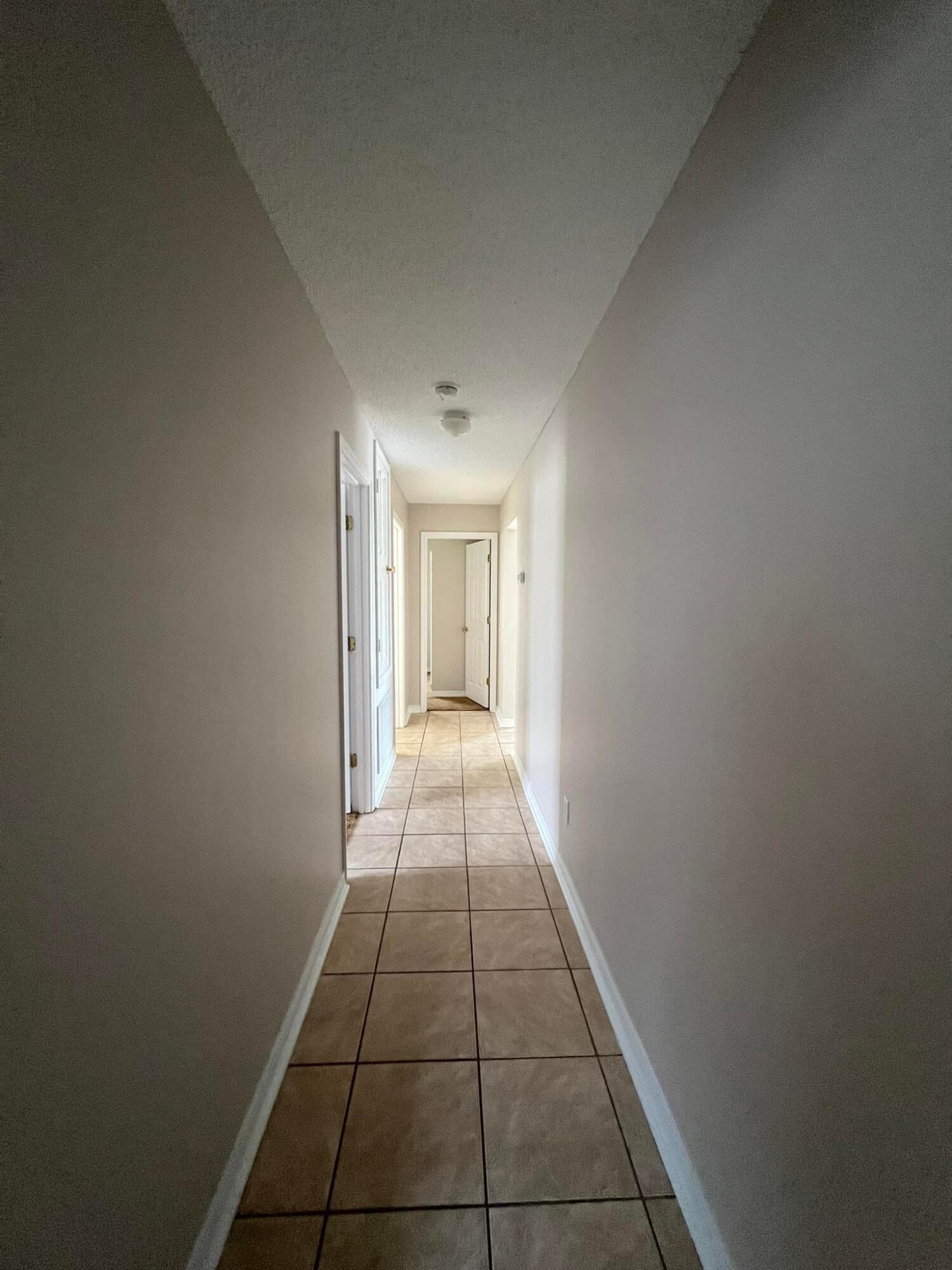 NORTHVIEW ESTATES 5TH ADDN - Residential Lease