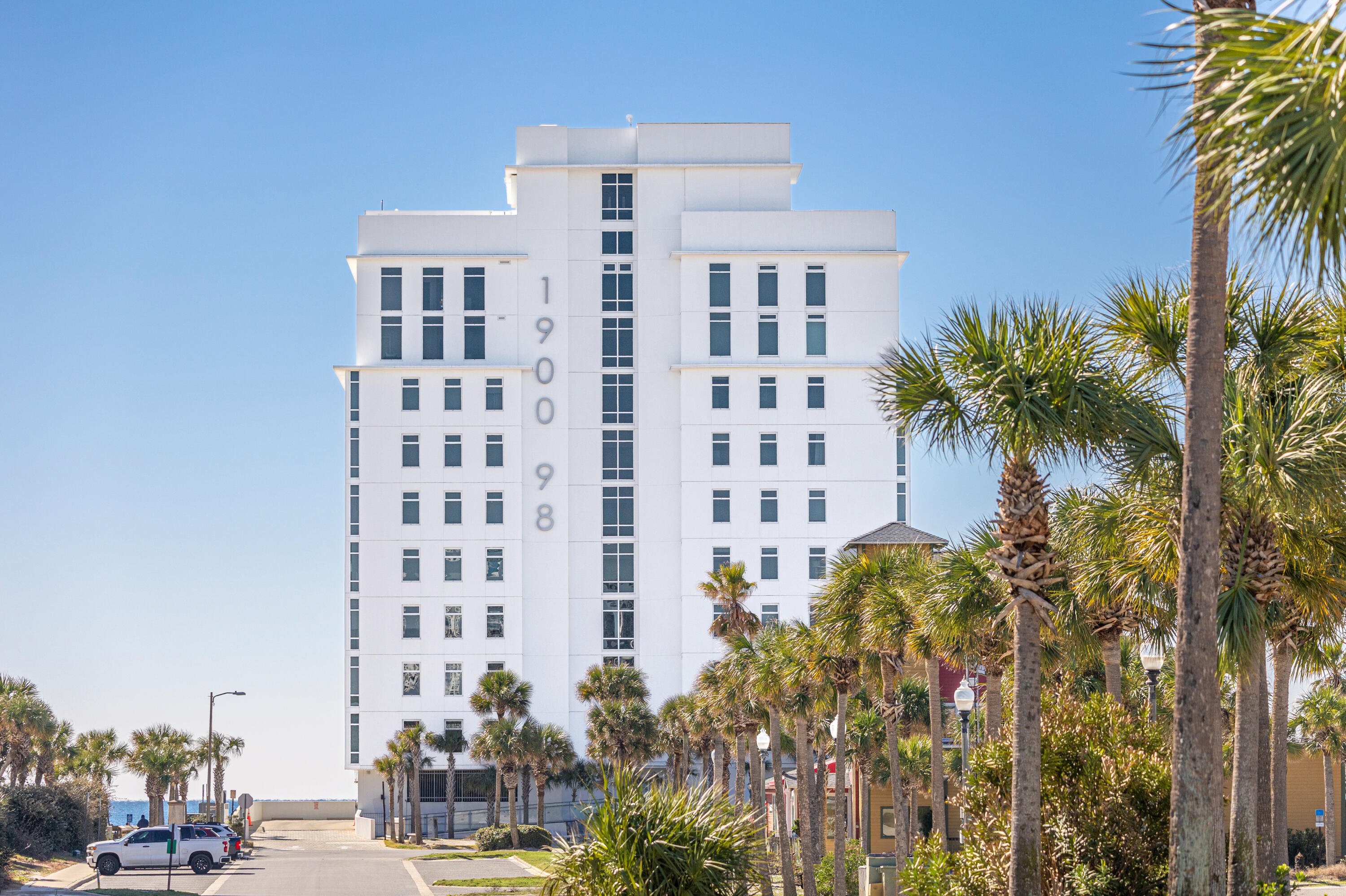 1900 NINETY EIGHT - Residential