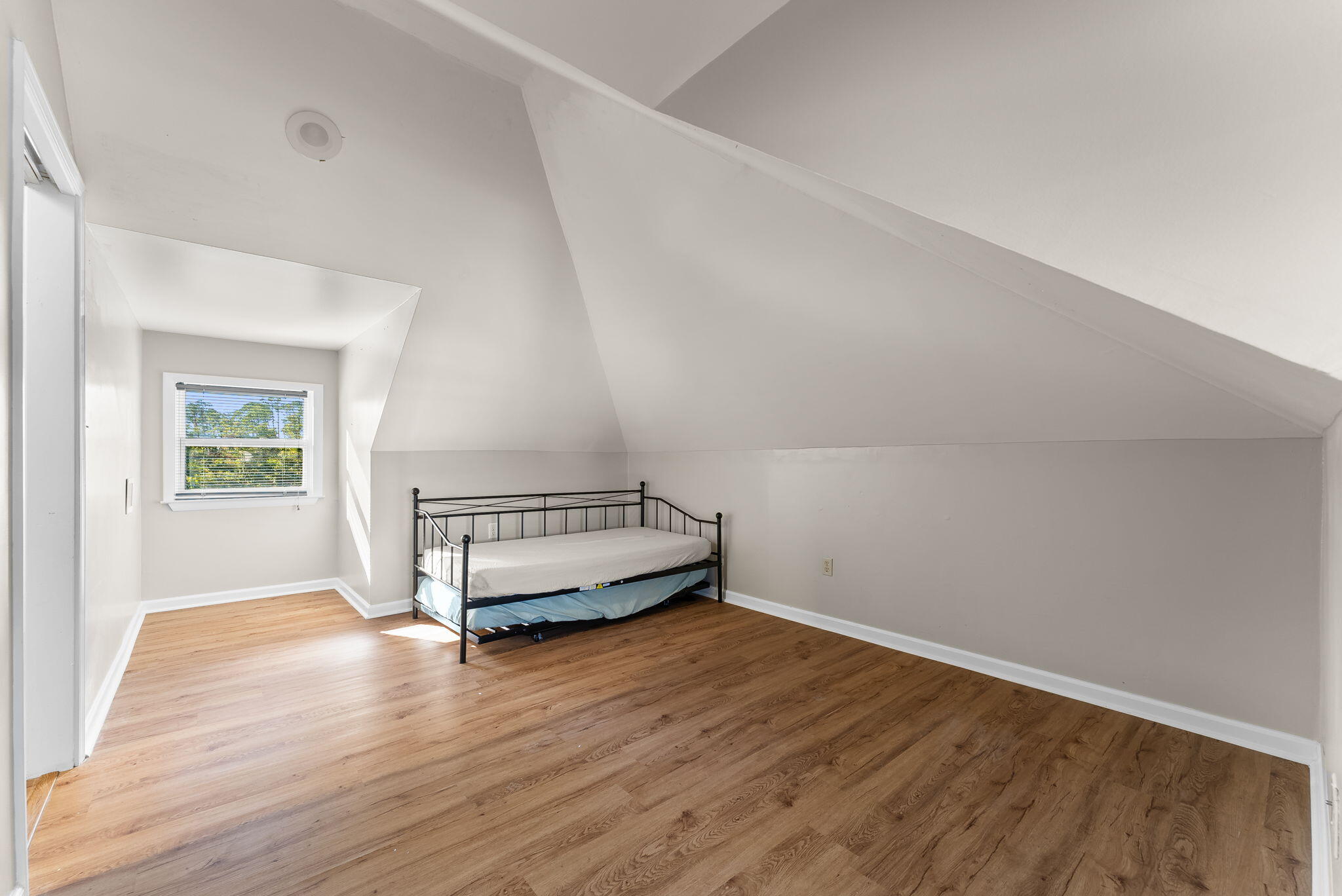 Kings Point - Residential