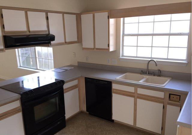 COTTAGES AT GRANDPOINTE THE - Residential