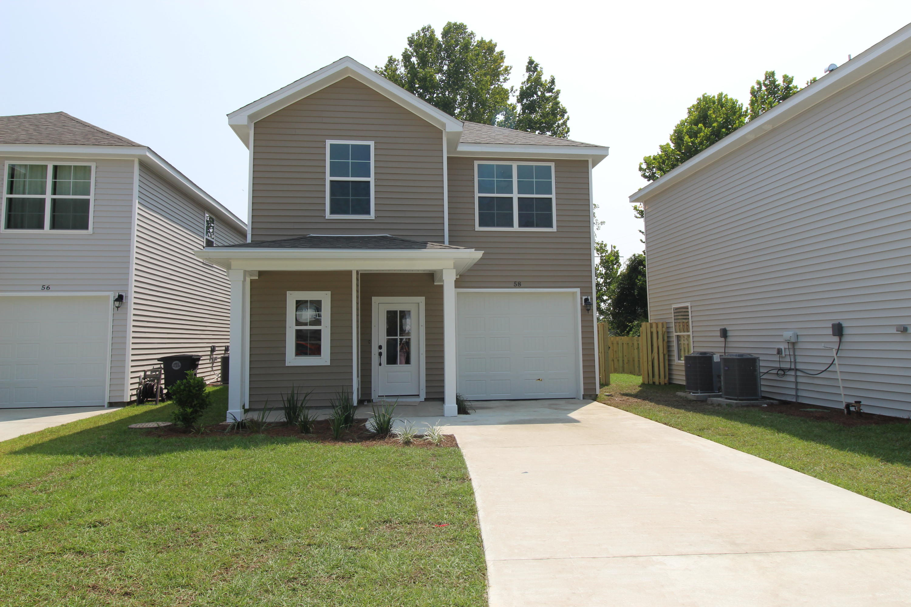 CARONDOLET T/H - Residential