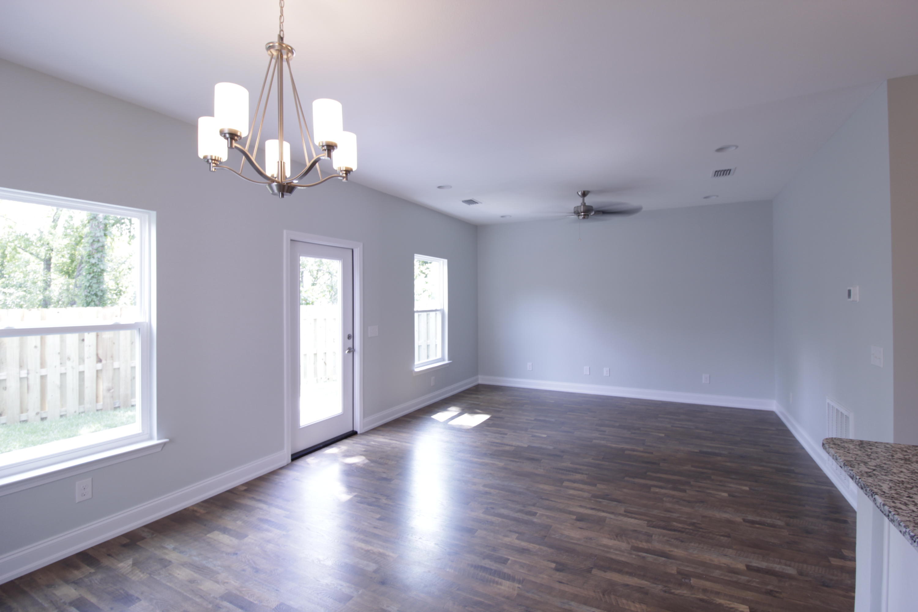 CARONDOLET T/H - Residential