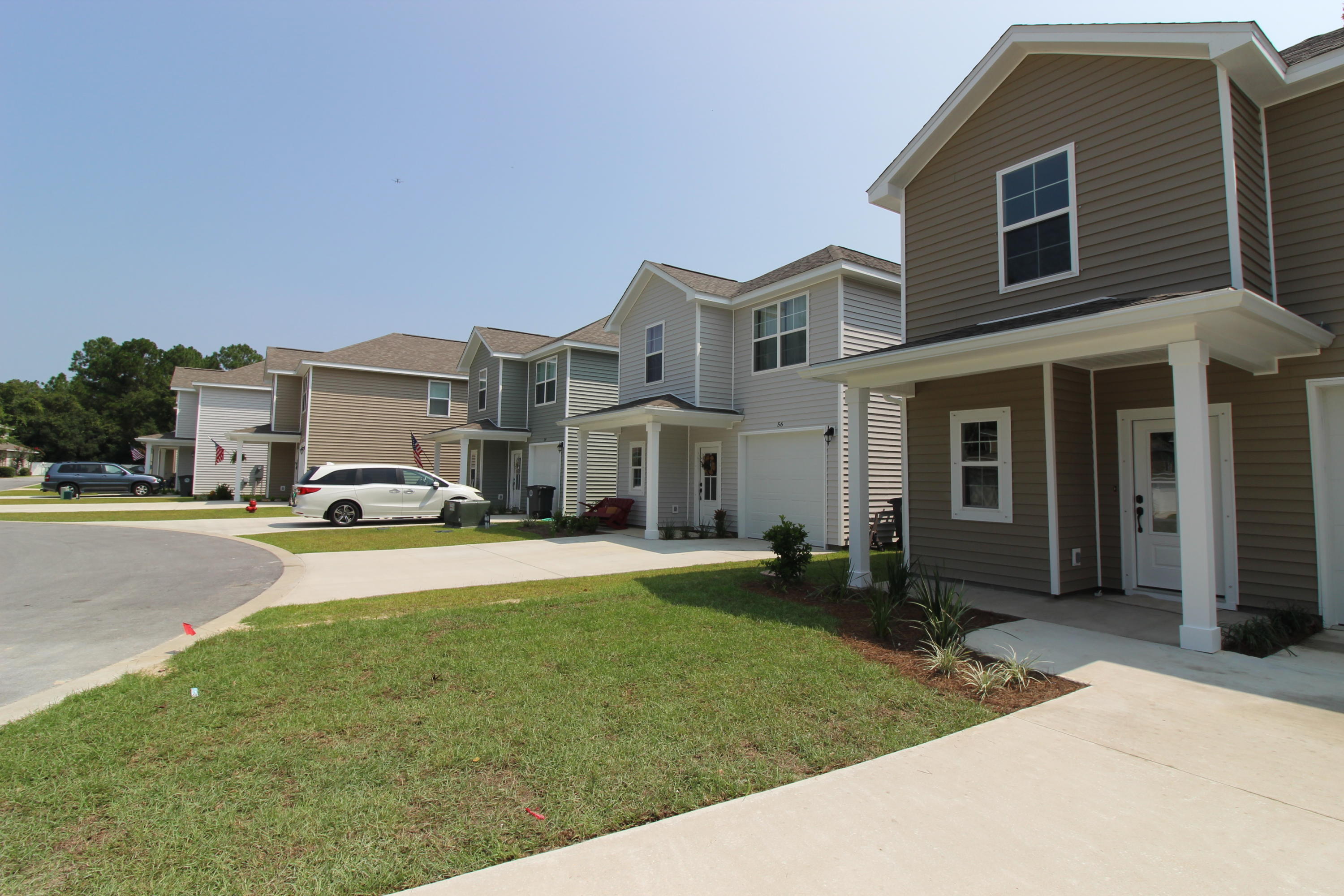 CARONDOLET T/H - Residential