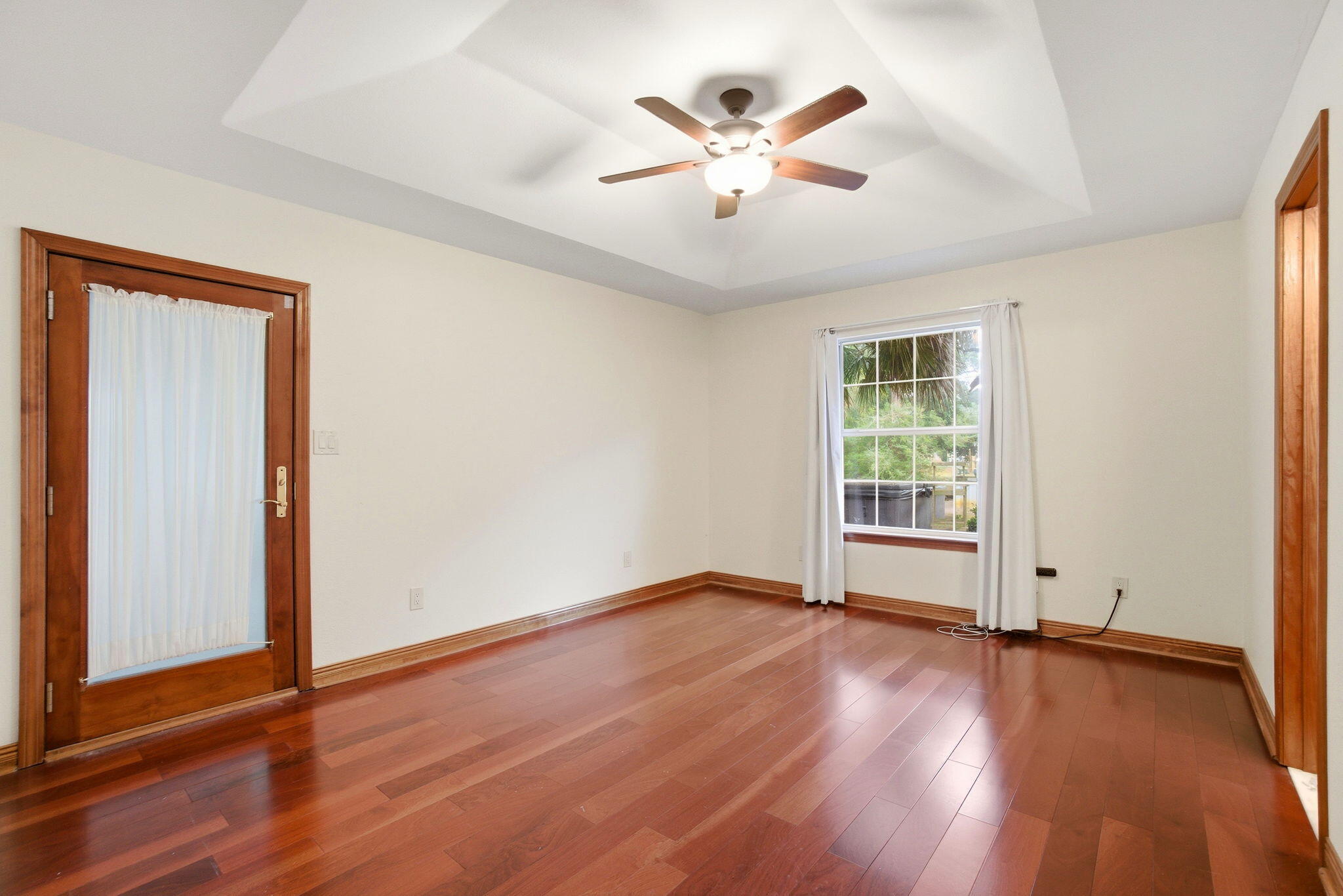 BAY RIDGE PARK - Residential