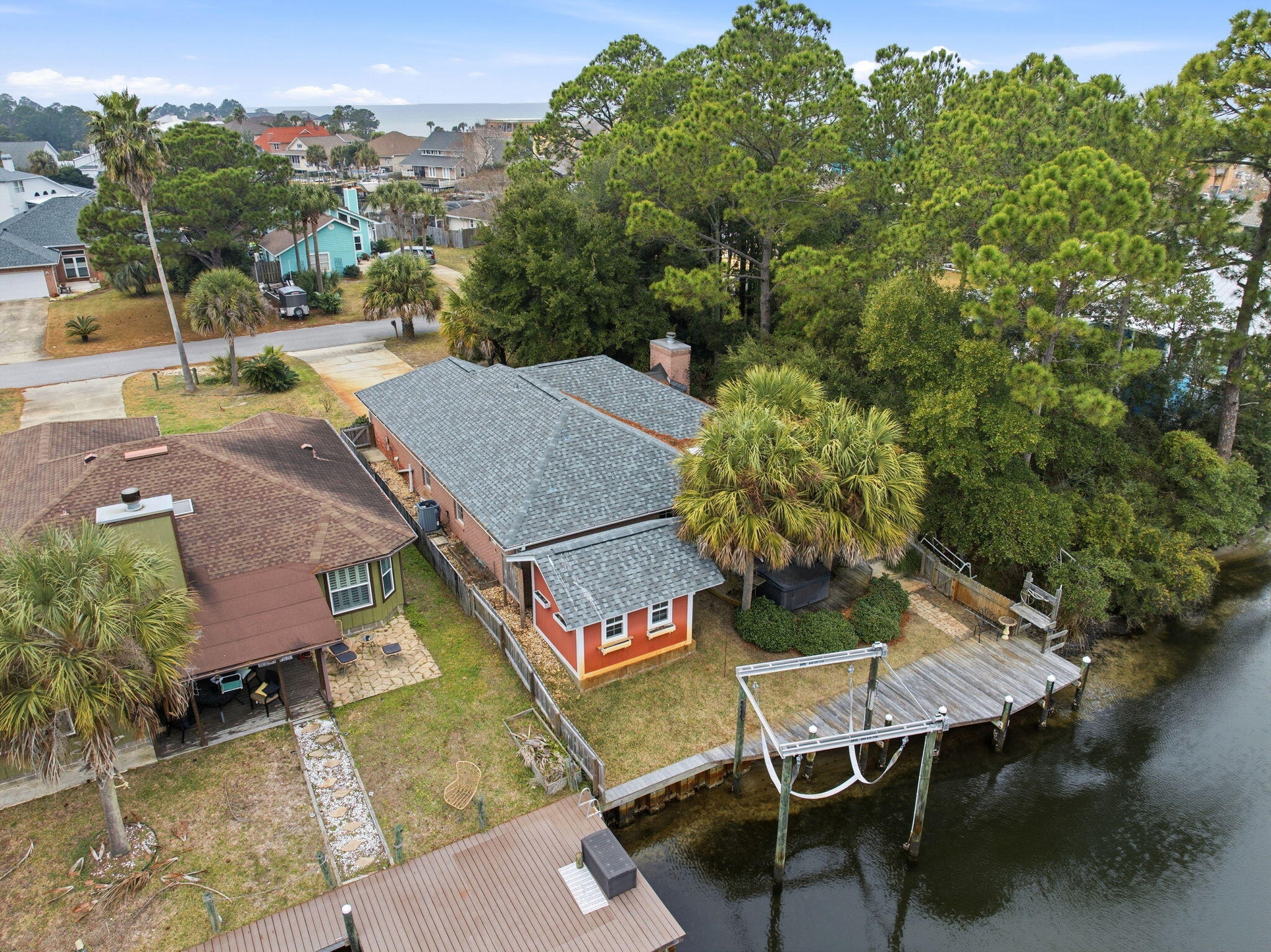 BAY RIDGE PARK - Residential