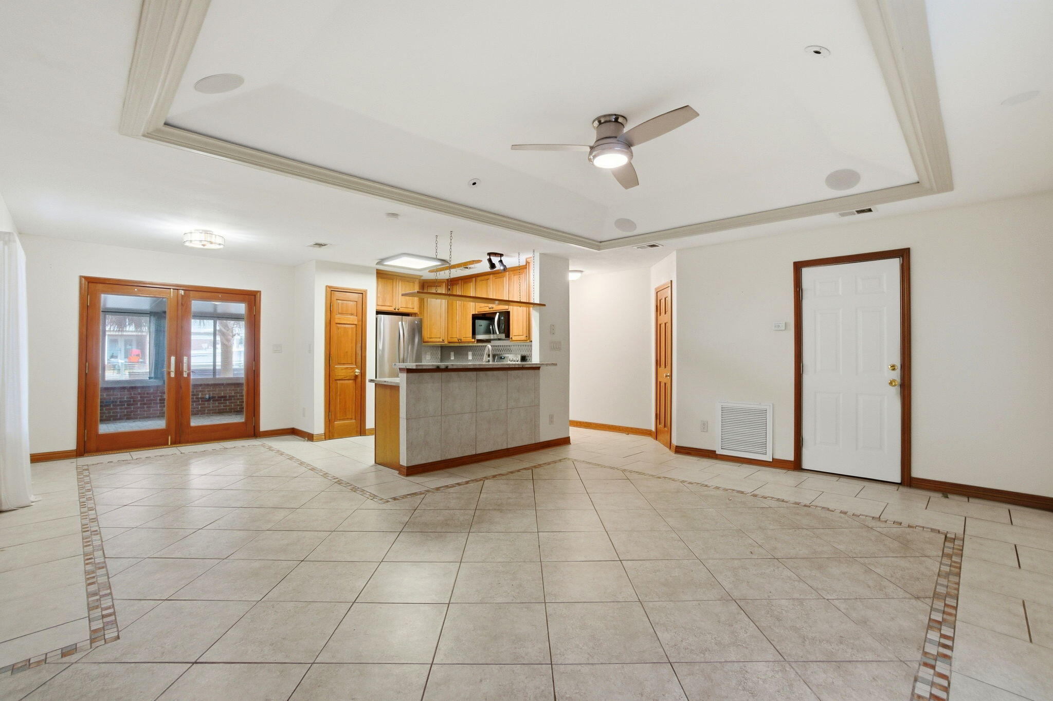 BAY RIDGE PARK - Residential