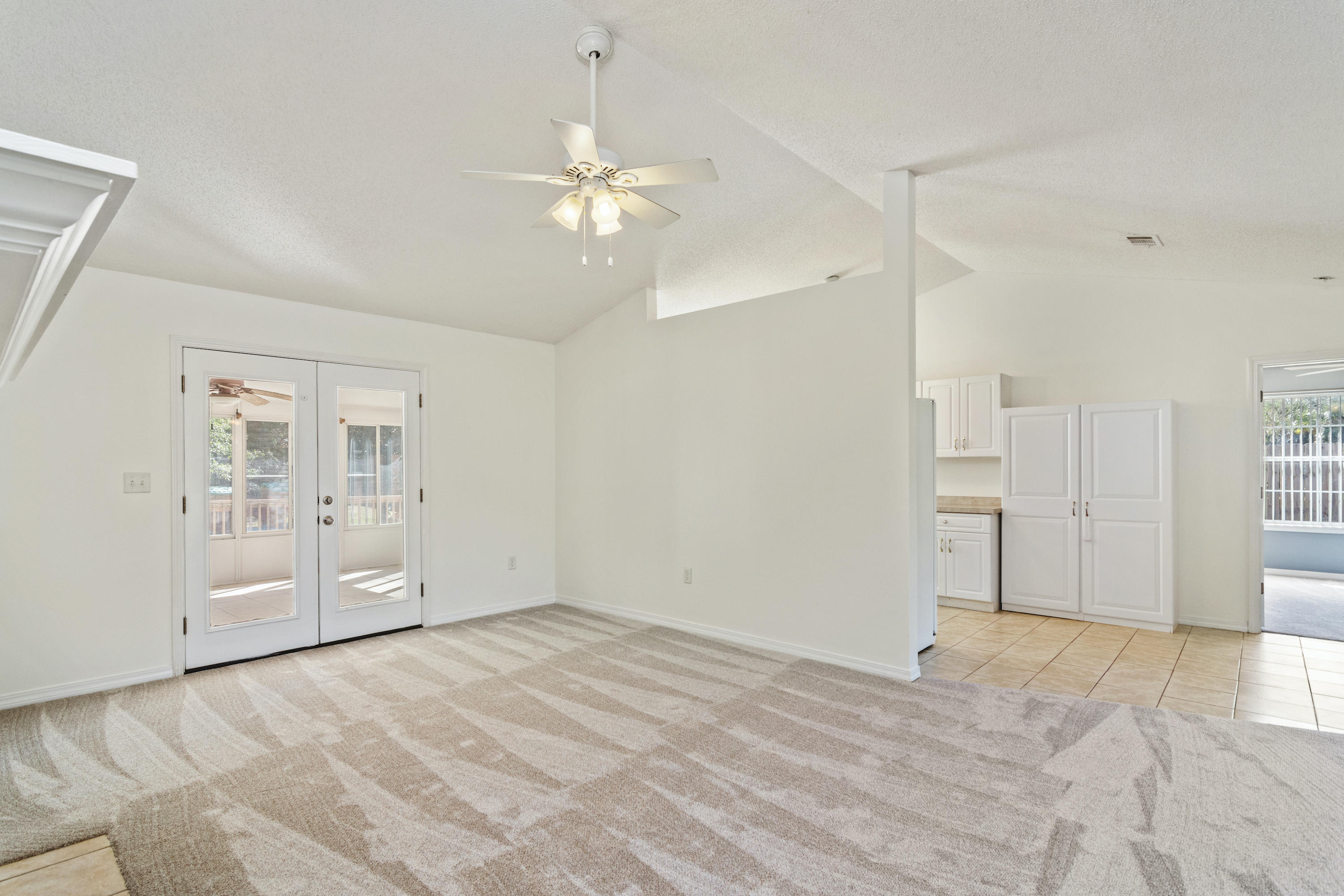 CORONADO VILLAGE PH 4 - Residential