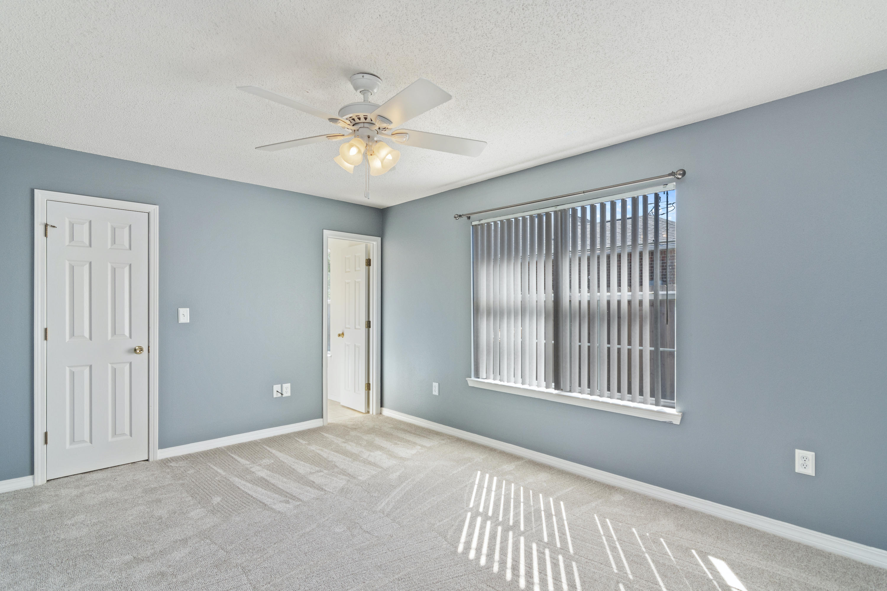 CORONADO VILLAGE PH 4 - Residential