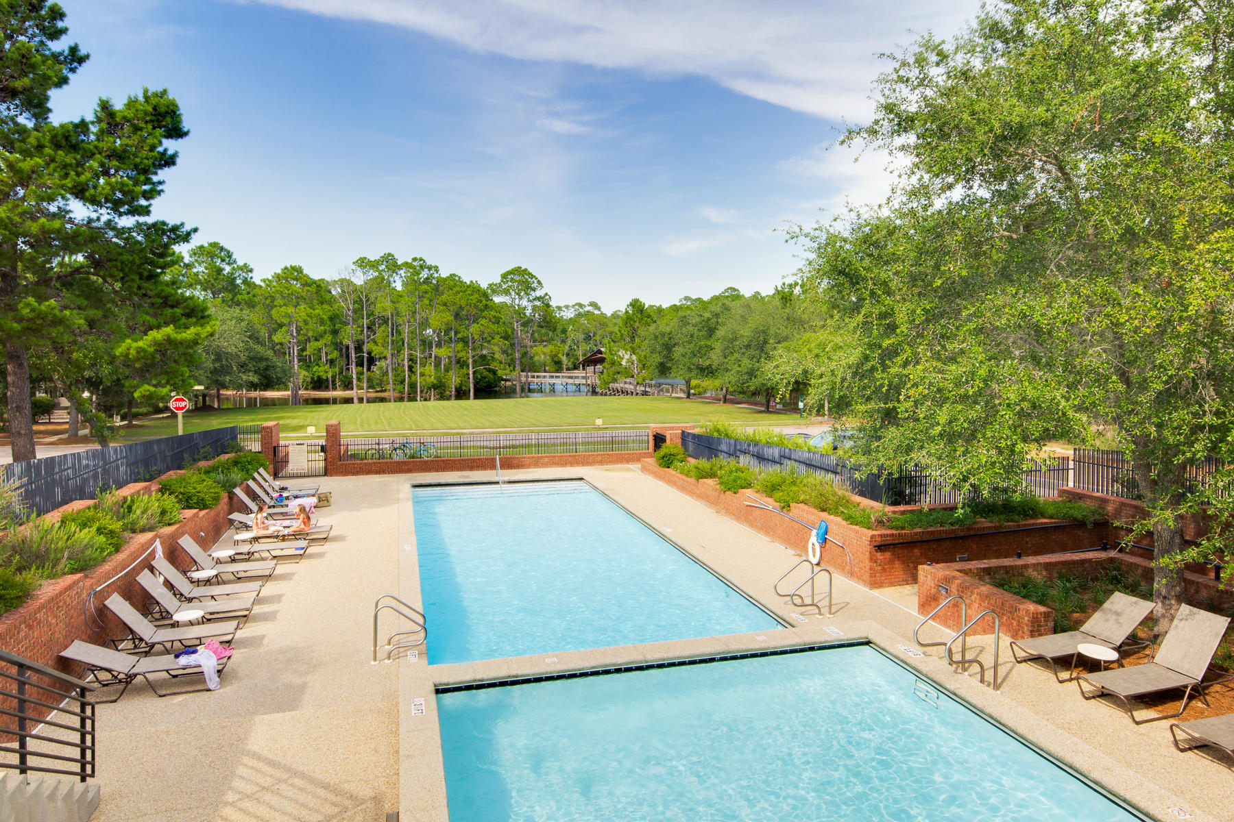 FOREST LAKES PH IV - Land