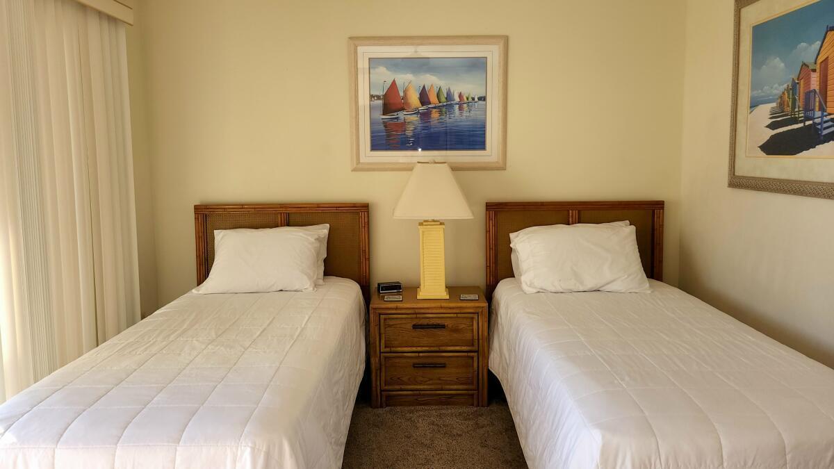 BLUE SURF T/H - Residential