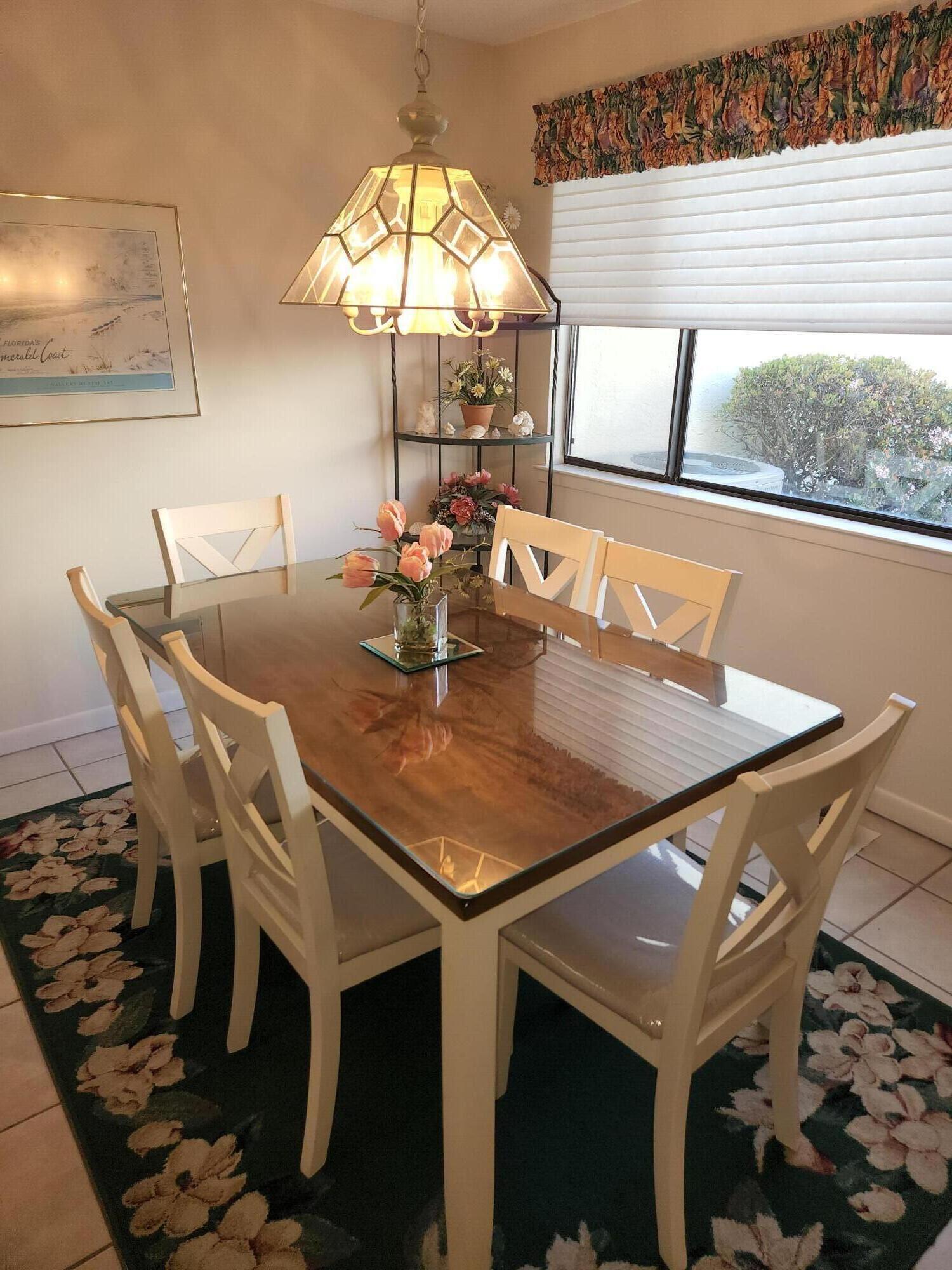 BLUE SURF T/H - Residential