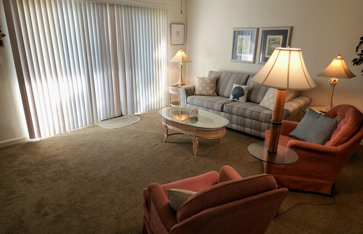 BLUE SURF T/H - Residential