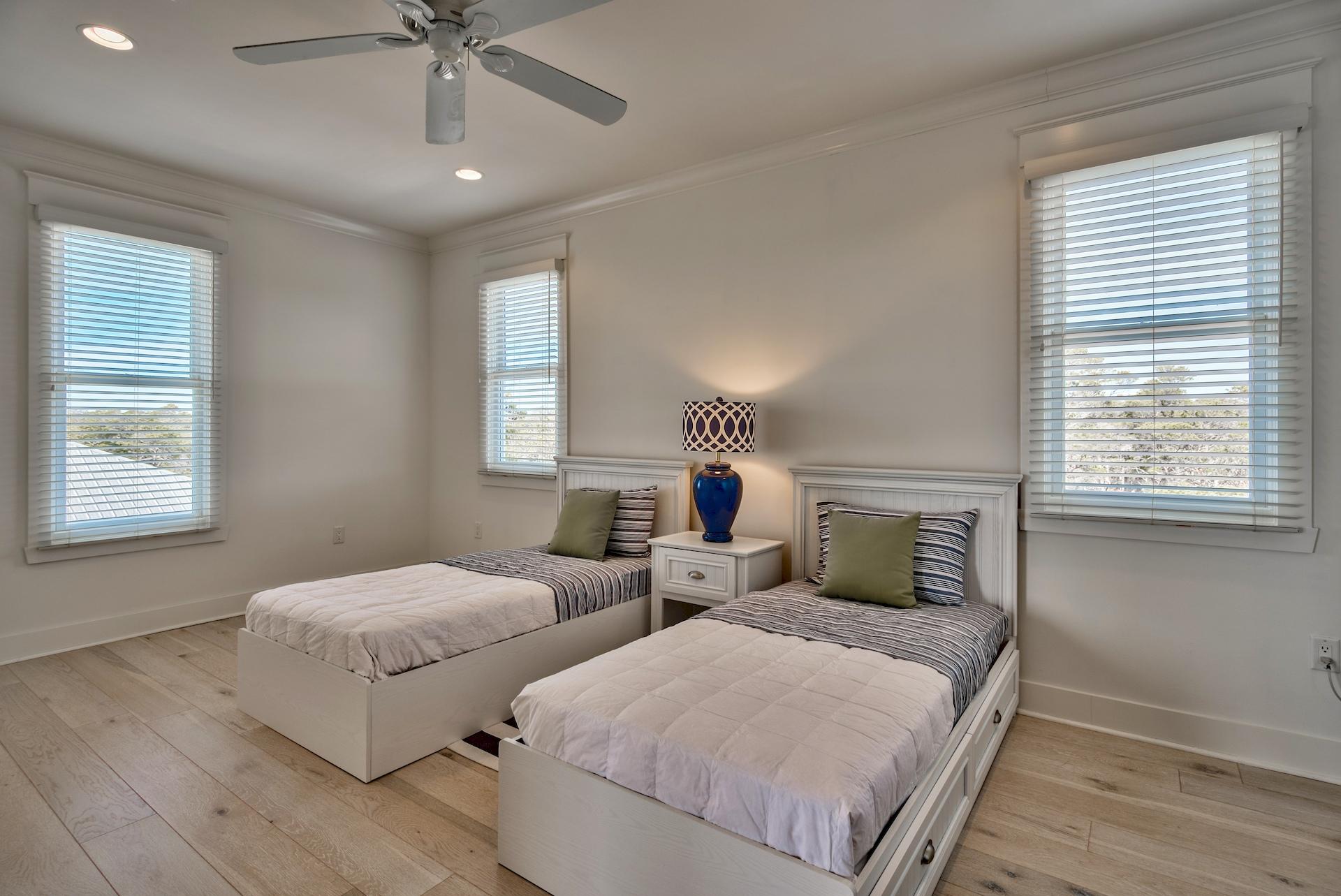 THE PRESERVE AT GRAYTON BEACH - Residential