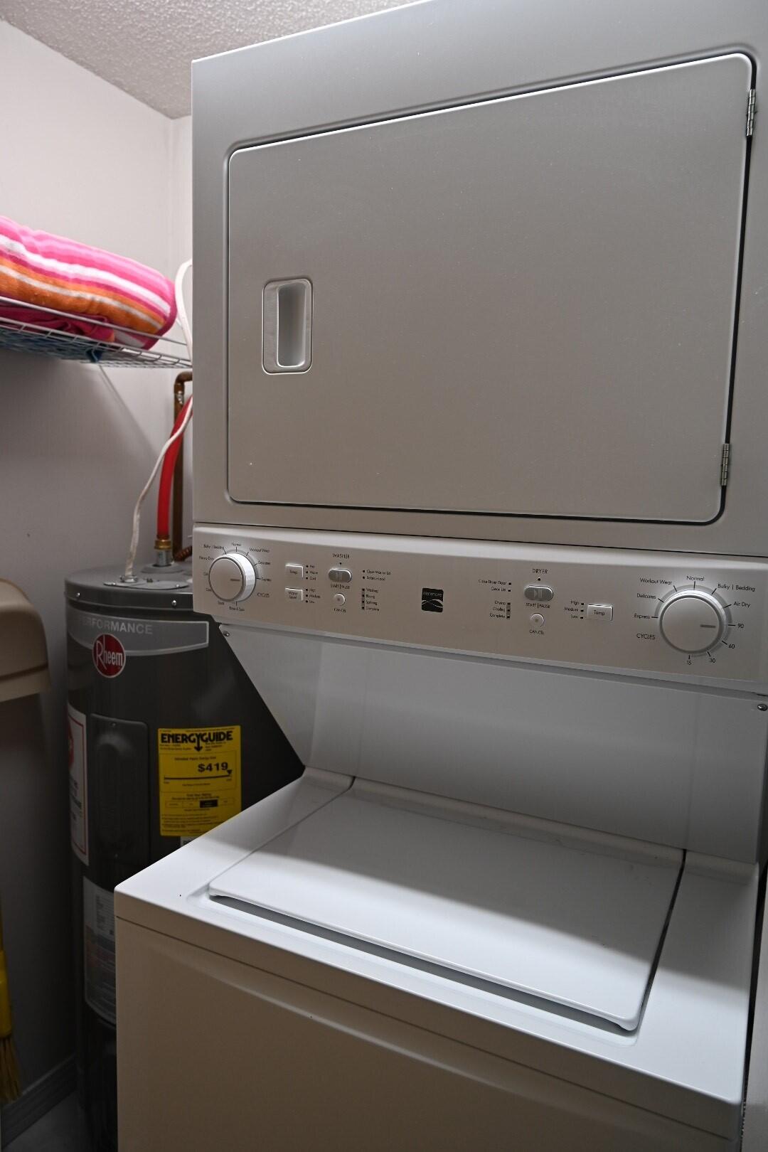 THE OAKS AT NICEVILLE - Residential