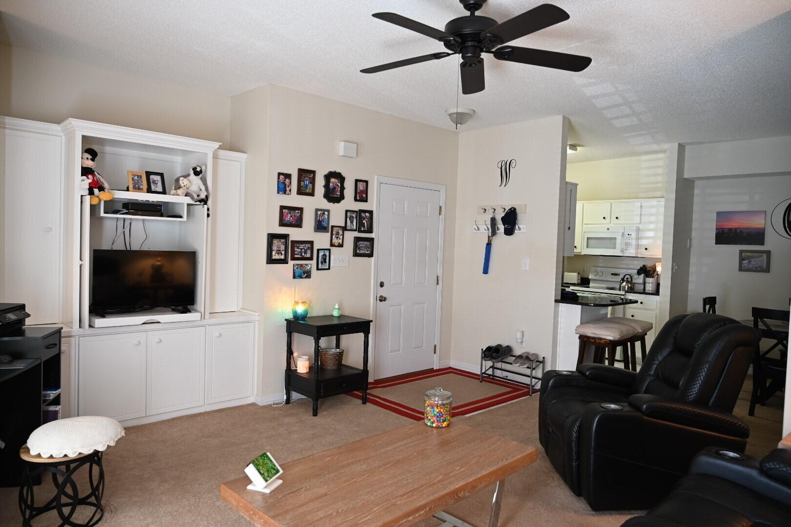 THE OAKS AT NICEVILLE - Residential