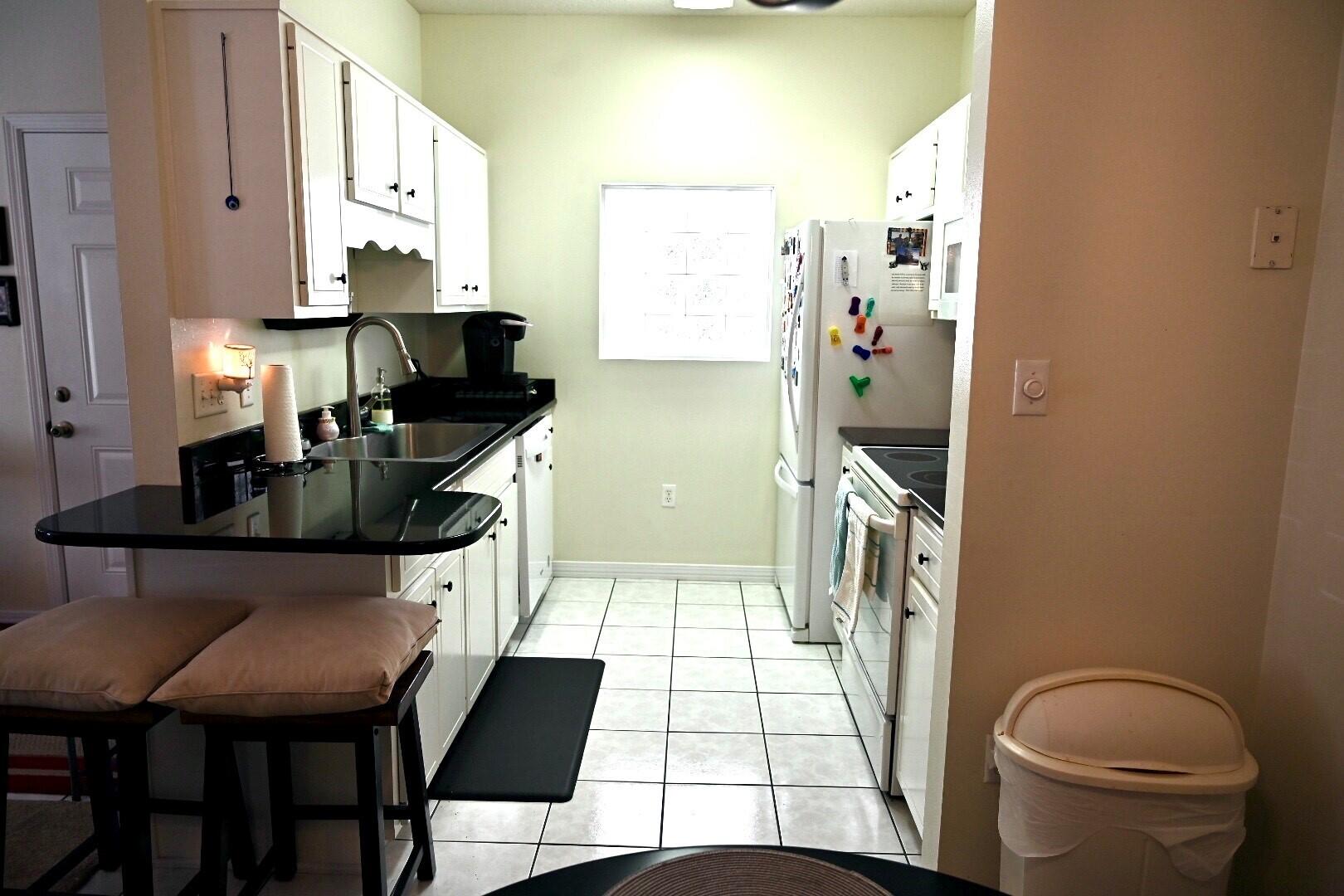 THE OAKS AT NICEVILLE - Residential