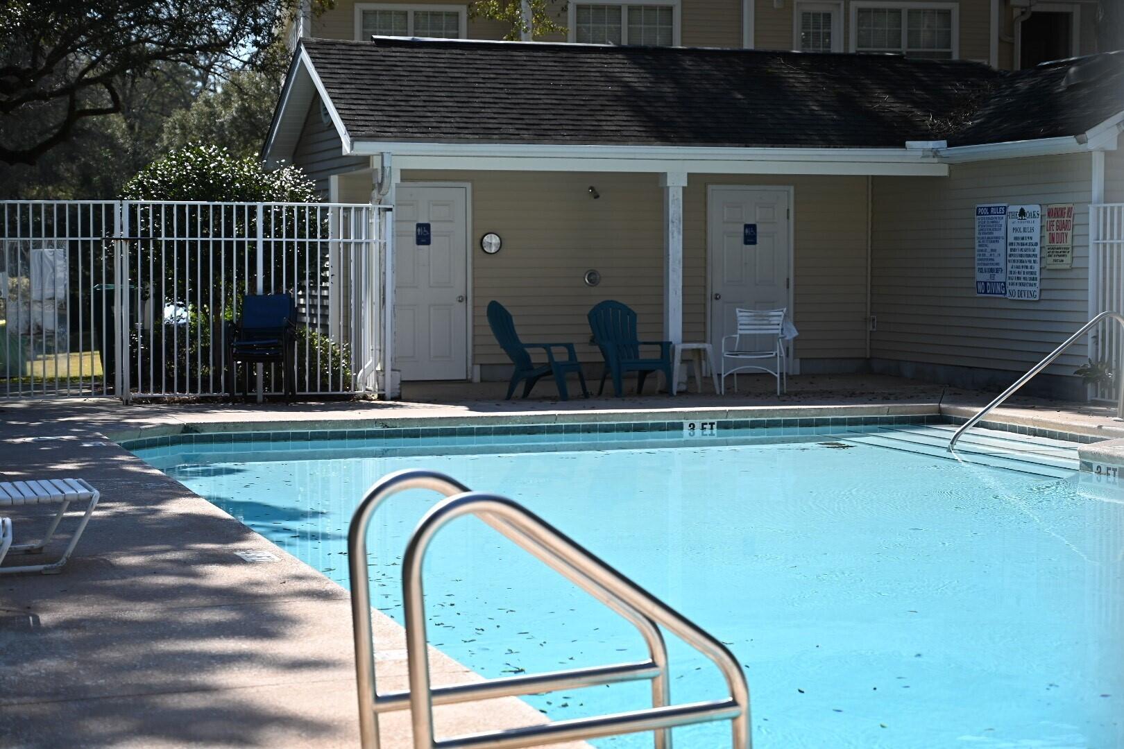 THE OAKS AT NICEVILLE - Residential