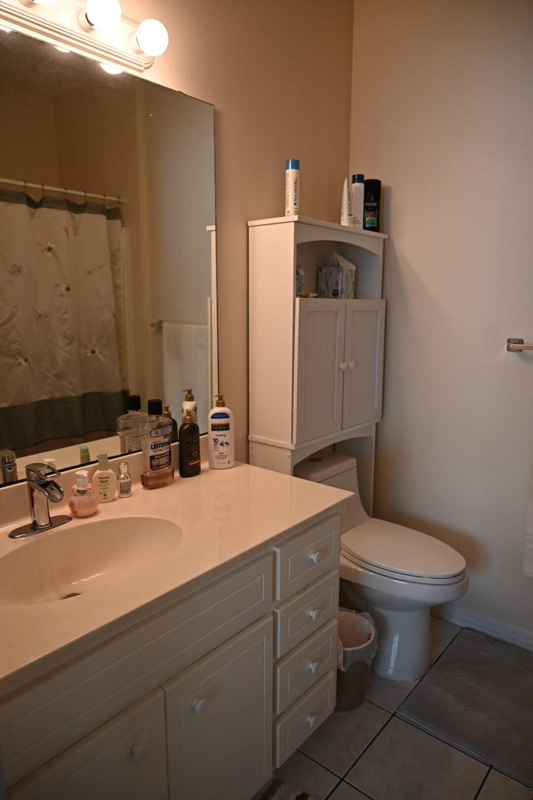 THE OAKS AT NICEVILLE - Residential