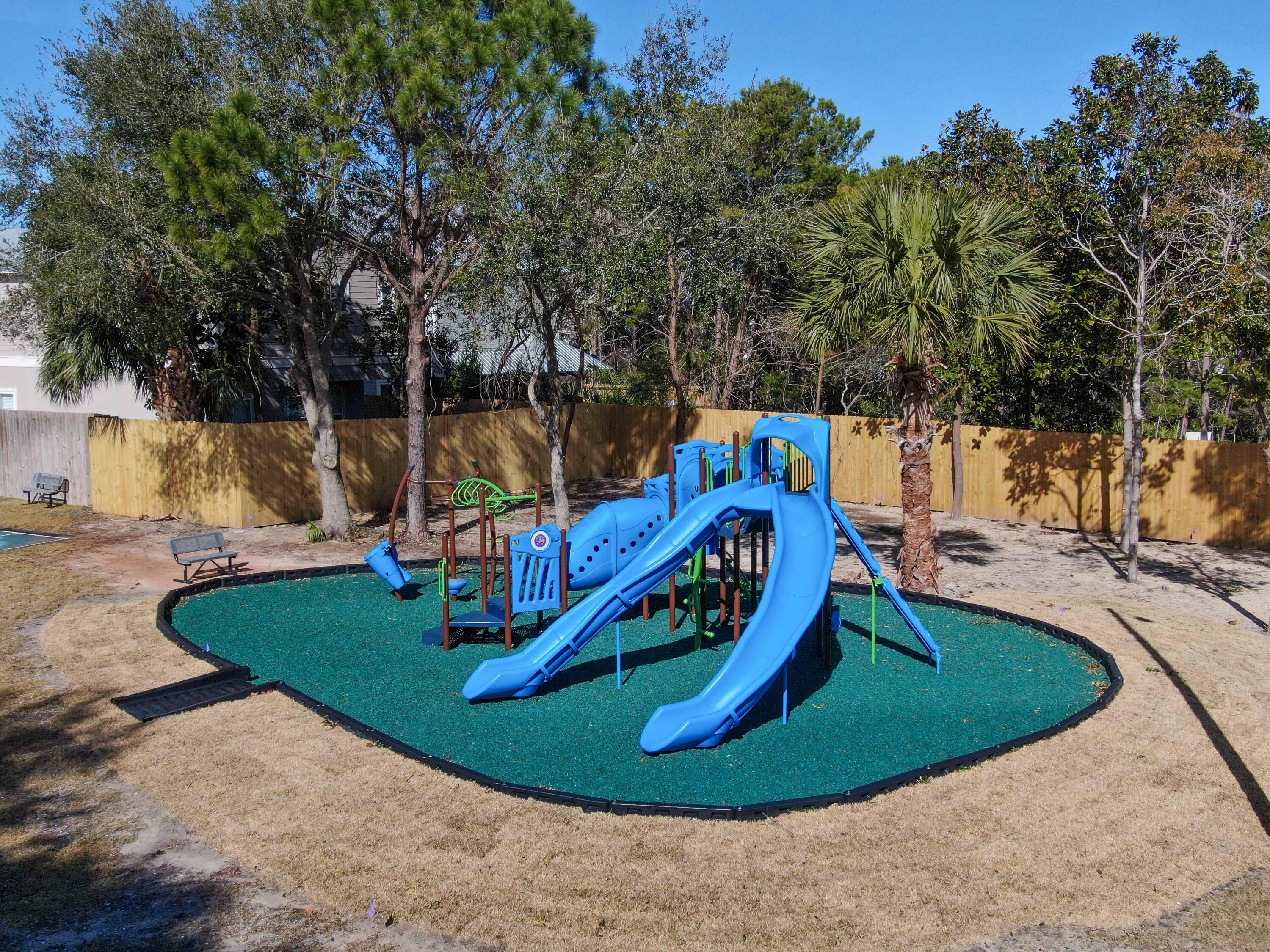 SEASCAPE CONDO PH 7 - Residential