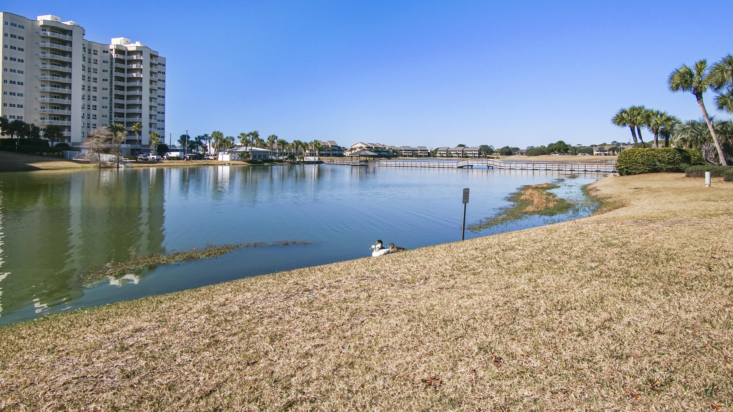 SEASCAPE CONDO PH 7 - Residential