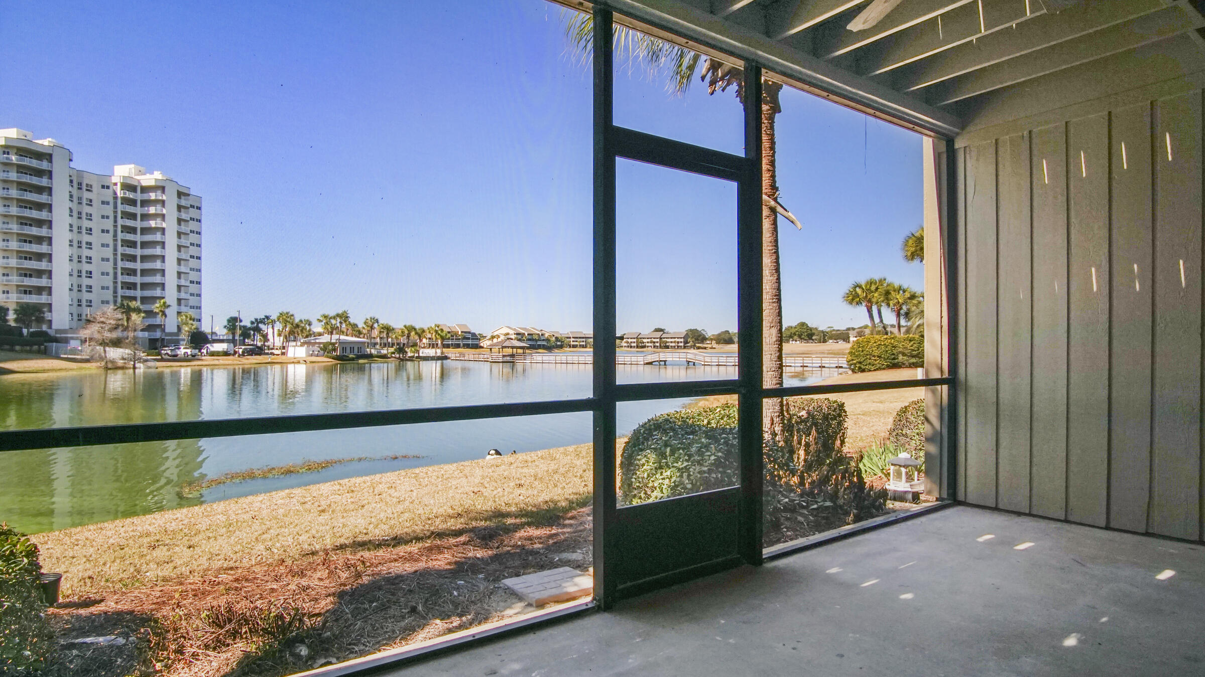 SEASCAPE CONDO PH 7 - Residential