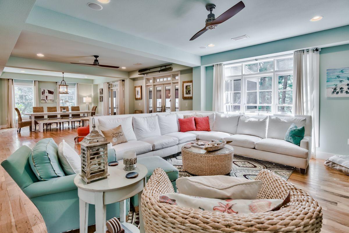 LAKEWOOD OF SEAGROVE BEACH - Residential