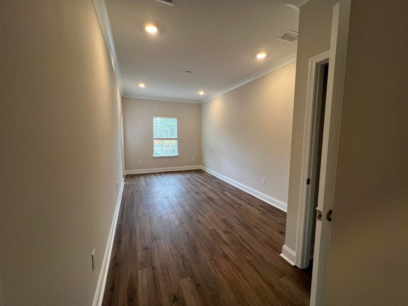 Kara Lake Townhomes - Residential