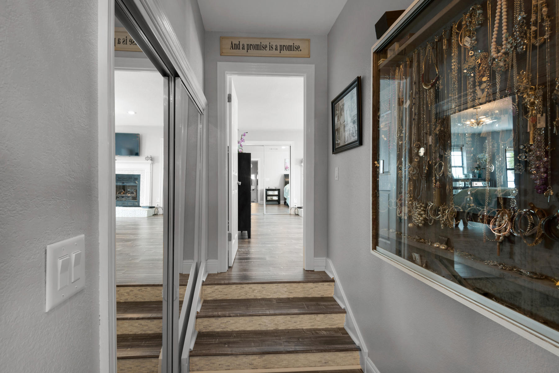 DOLPHIN POINT ESTATES - Residential