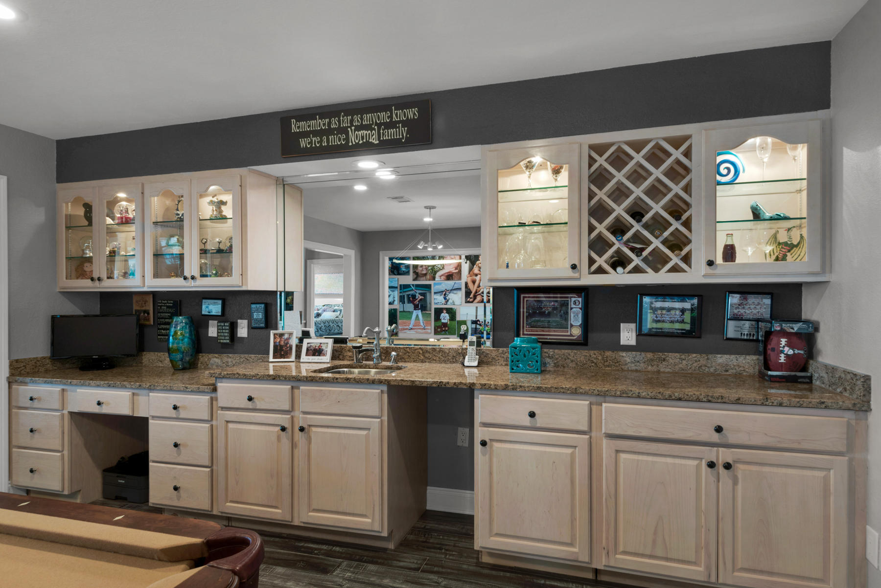 DOLPHIN POINT ESTATES - Residential