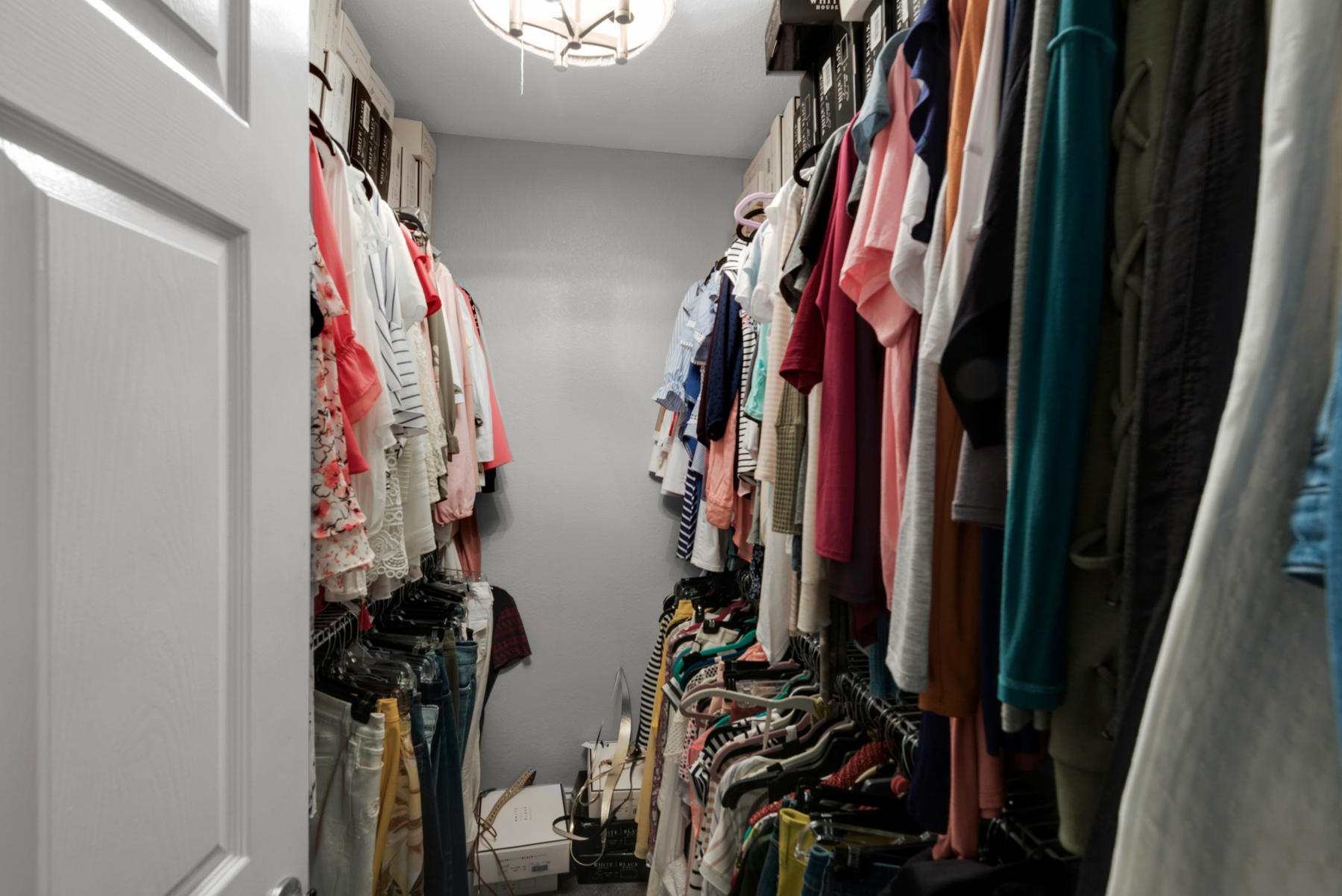 DOLPHIN POINT ESTATES - Residential