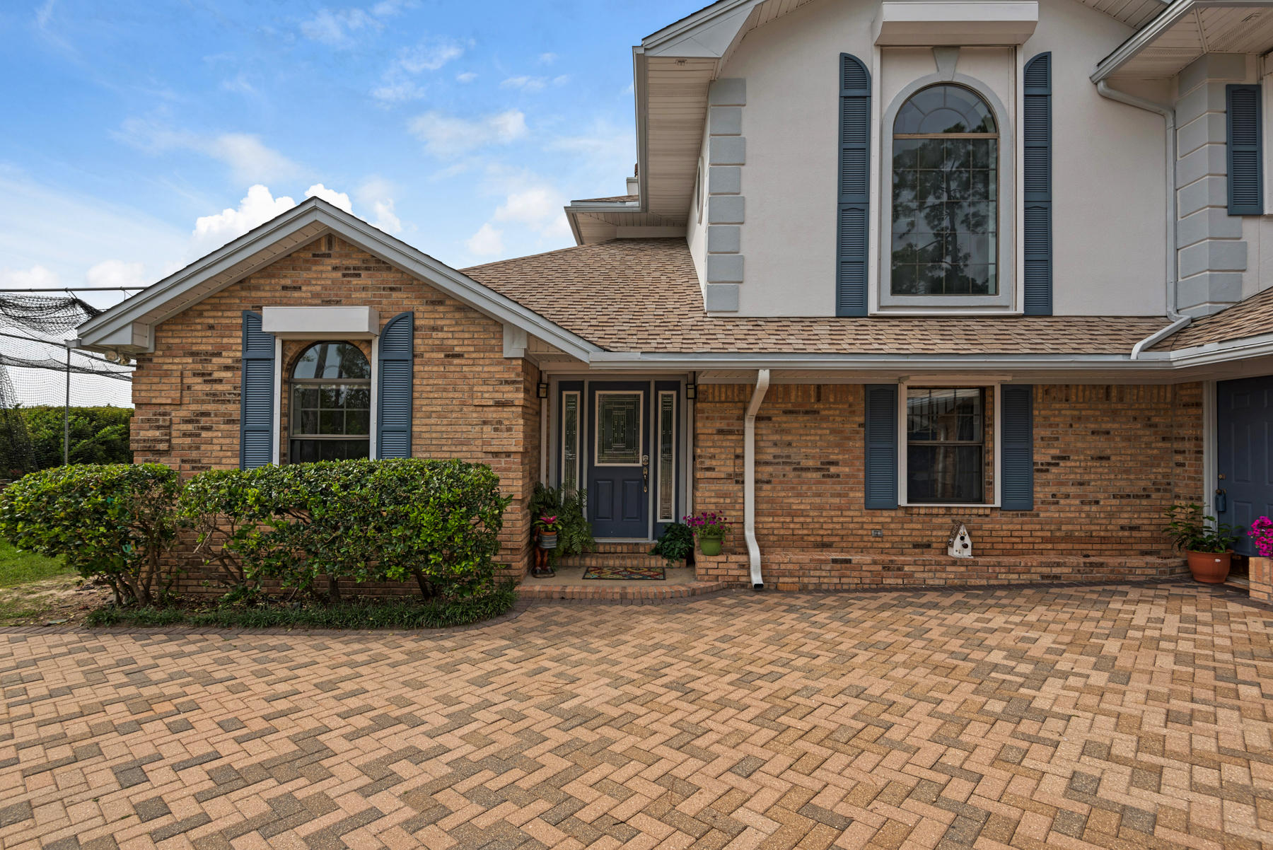 DOLPHIN POINT ESTATES - Residential