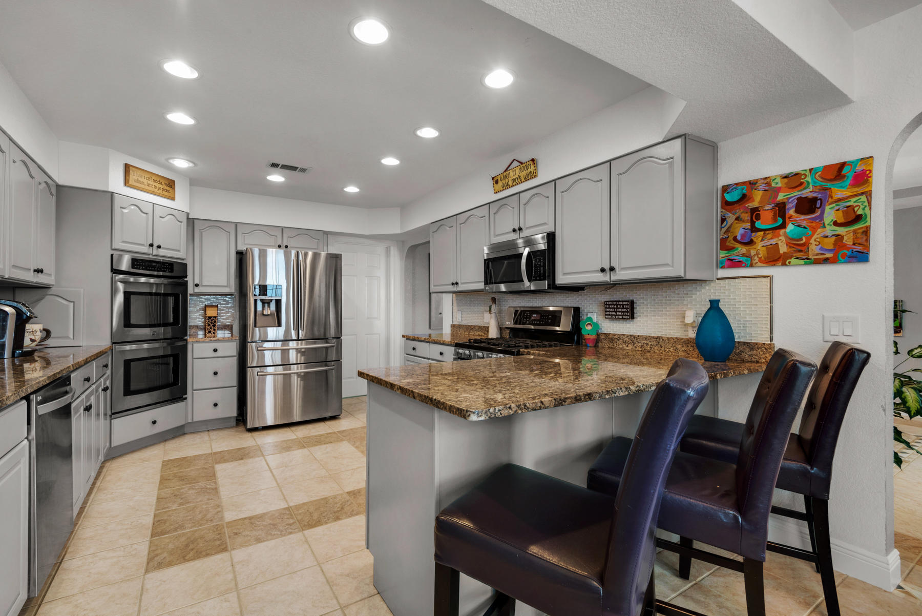 DOLPHIN POINT ESTATES - Residential