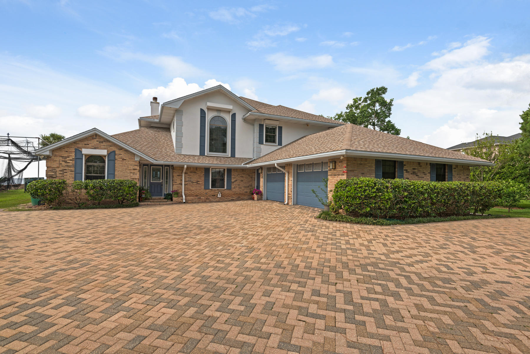 DOLPHIN POINT ESTATES - Residential