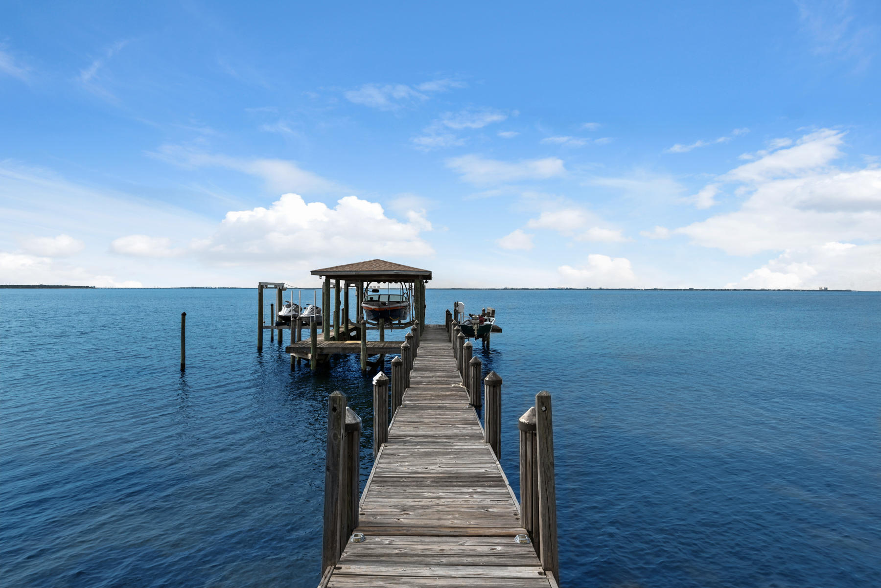 DOLPHIN POINT ESTATES - Residential