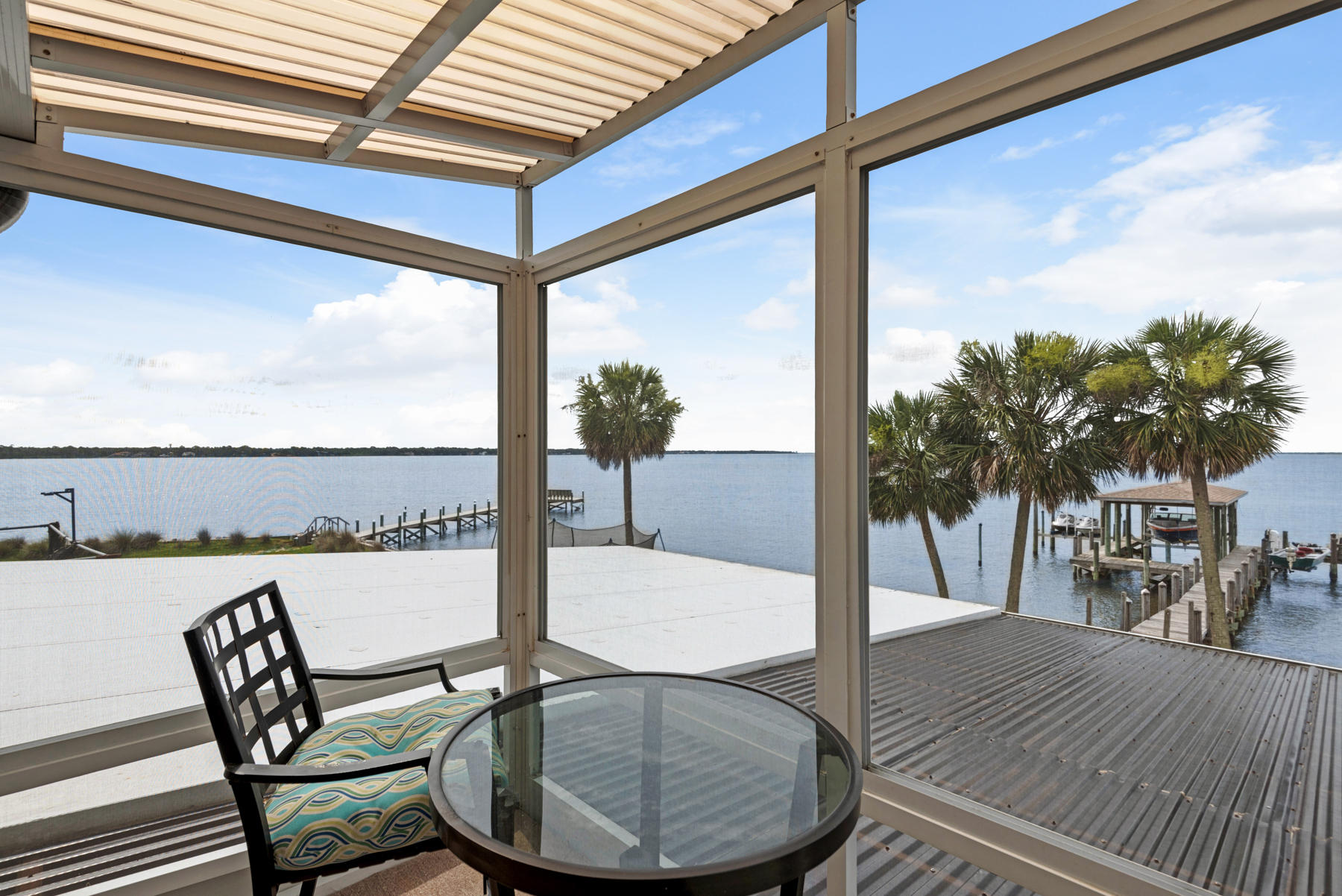 DOLPHIN POINT ESTATES - Residential