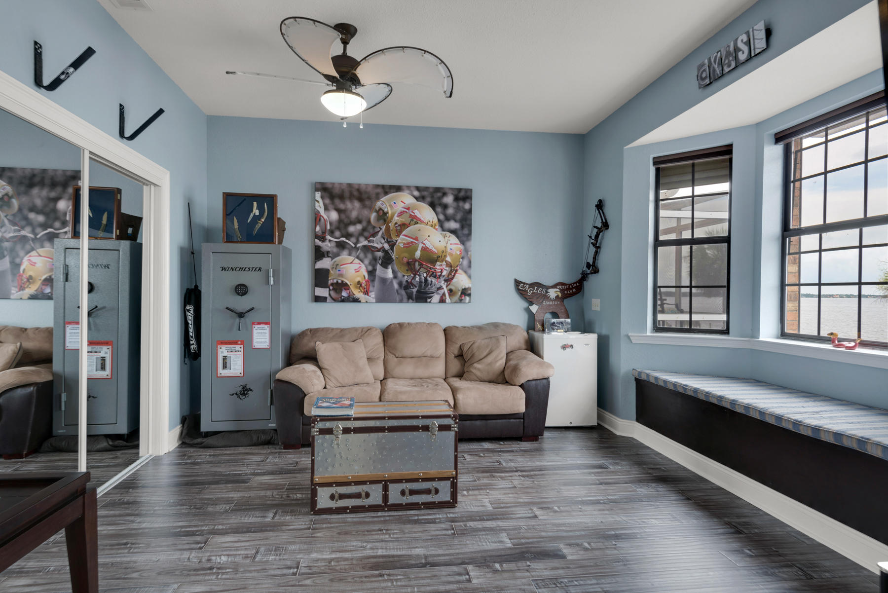 DOLPHIN POINT ESTATES - Residential