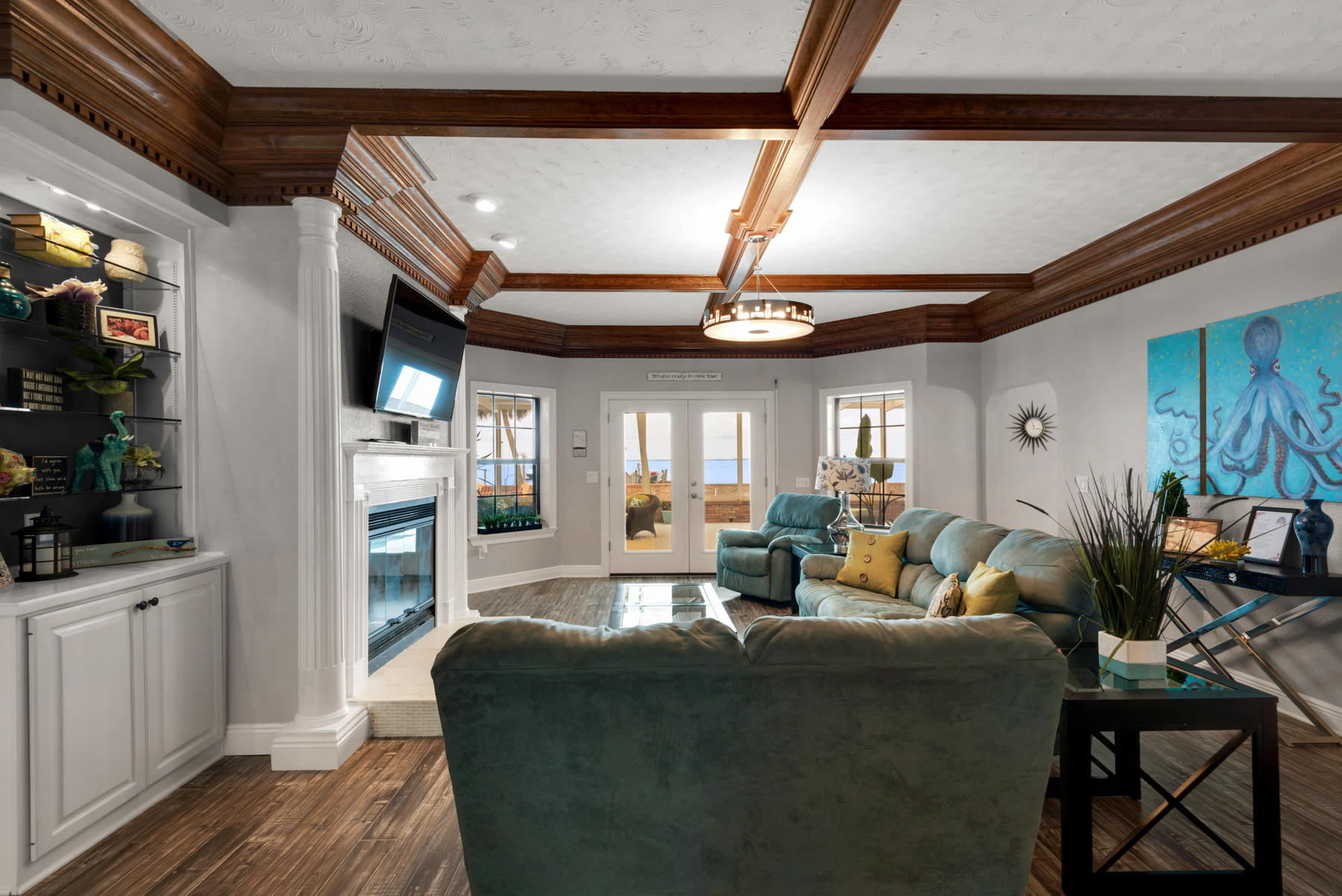 DOLPHIN POINT ESTATES - Residential