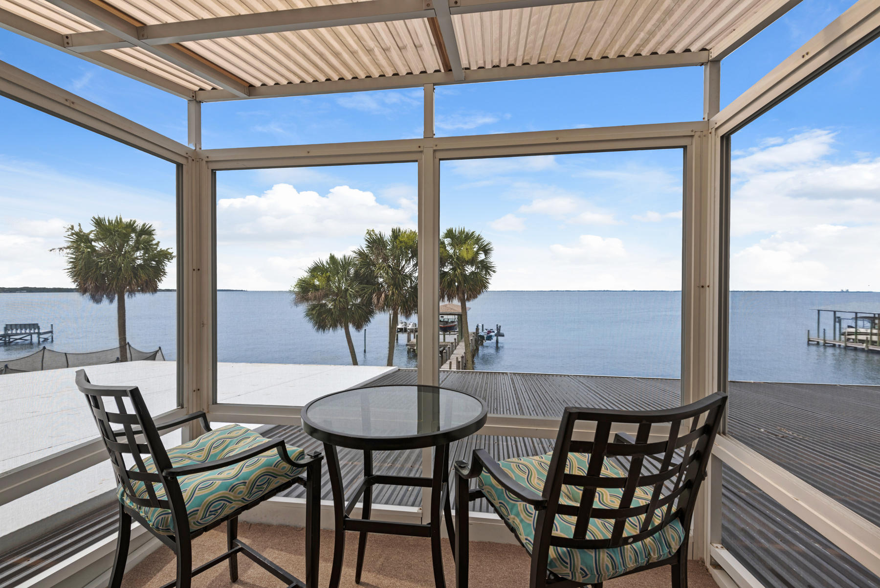 DOLPHIN POINT ESTATES - Residential