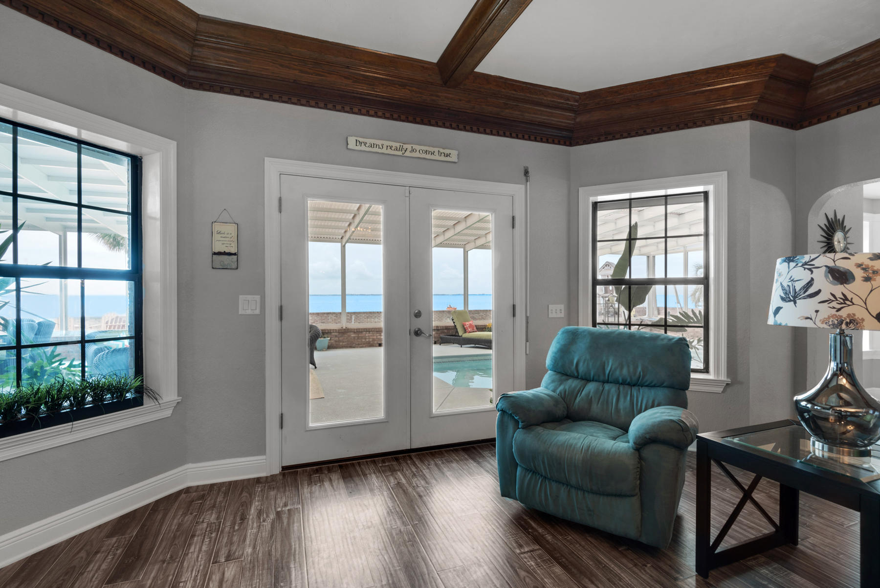 DOLPHIN POINT ESTATES - Residential