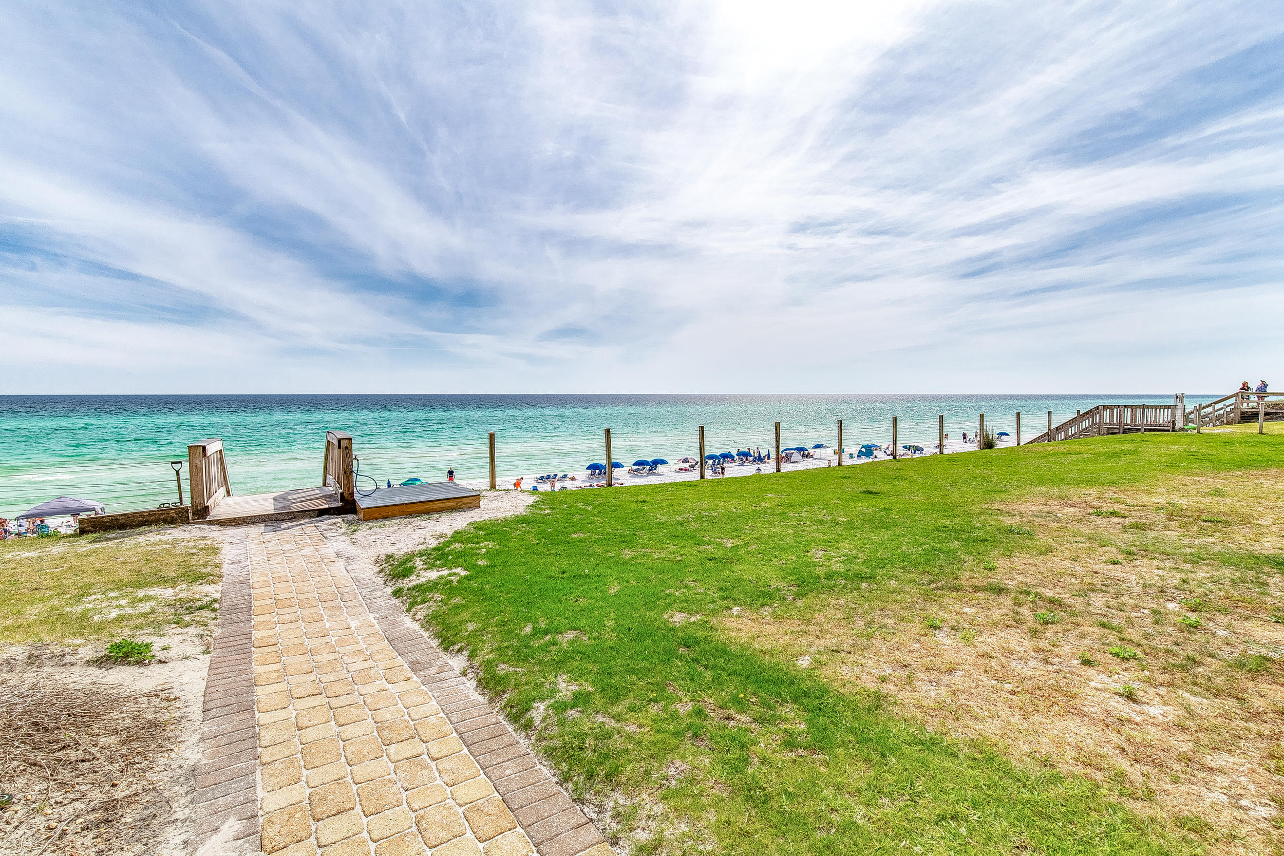 BLUE MOUNTAIN VILLAS CONDO - Residential