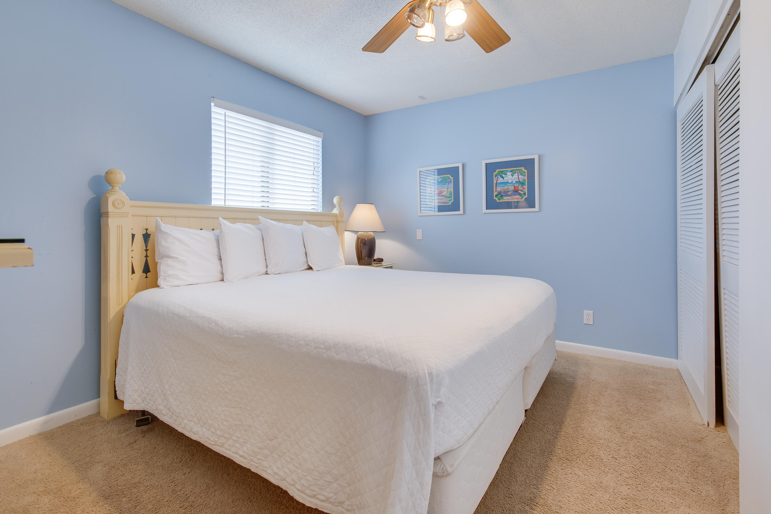 BLUE MOUNTAIN VILLAS CONDO - Residential