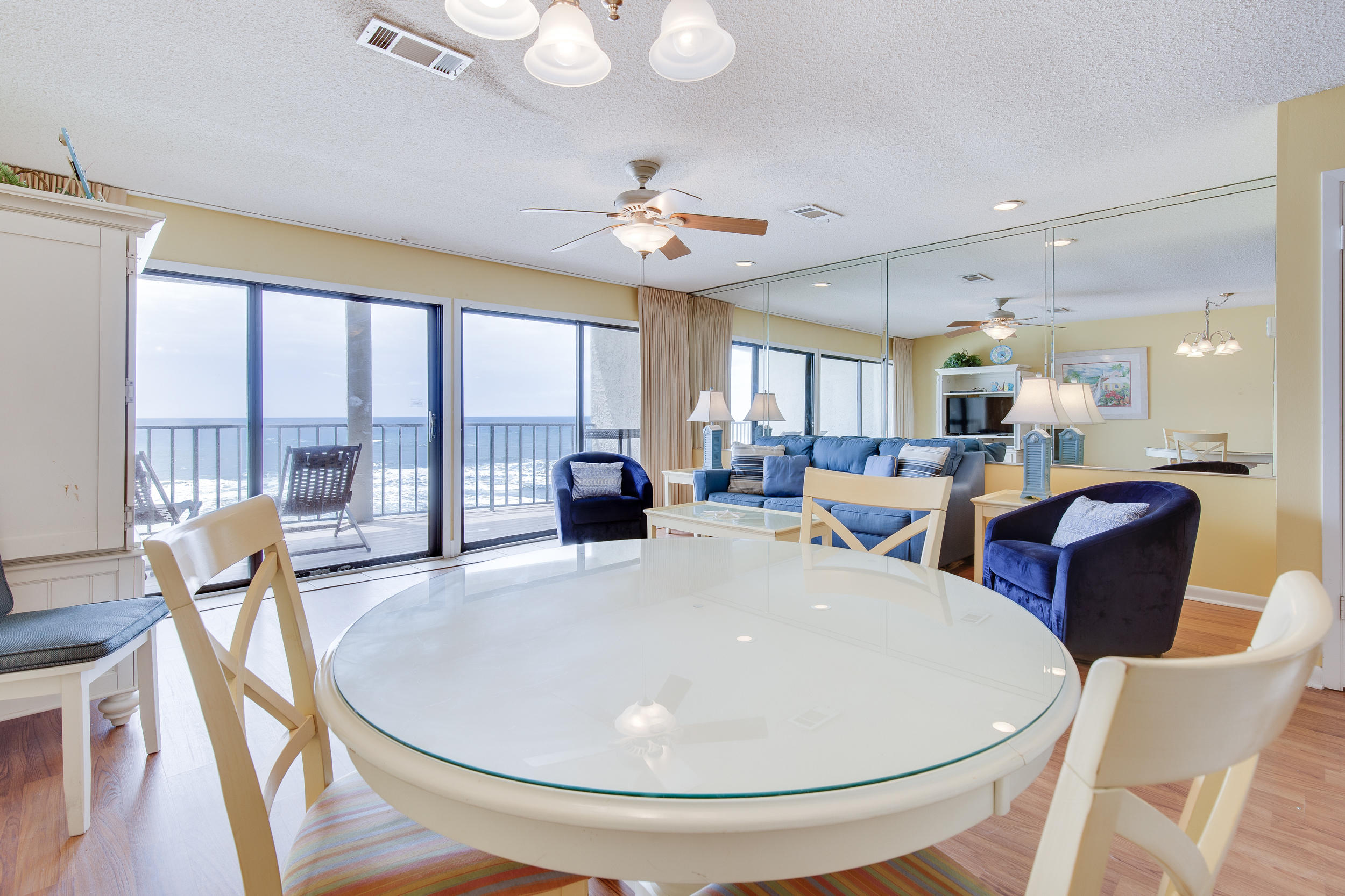 BLUE MOUNTAIN VILLAS CONDO - Residential