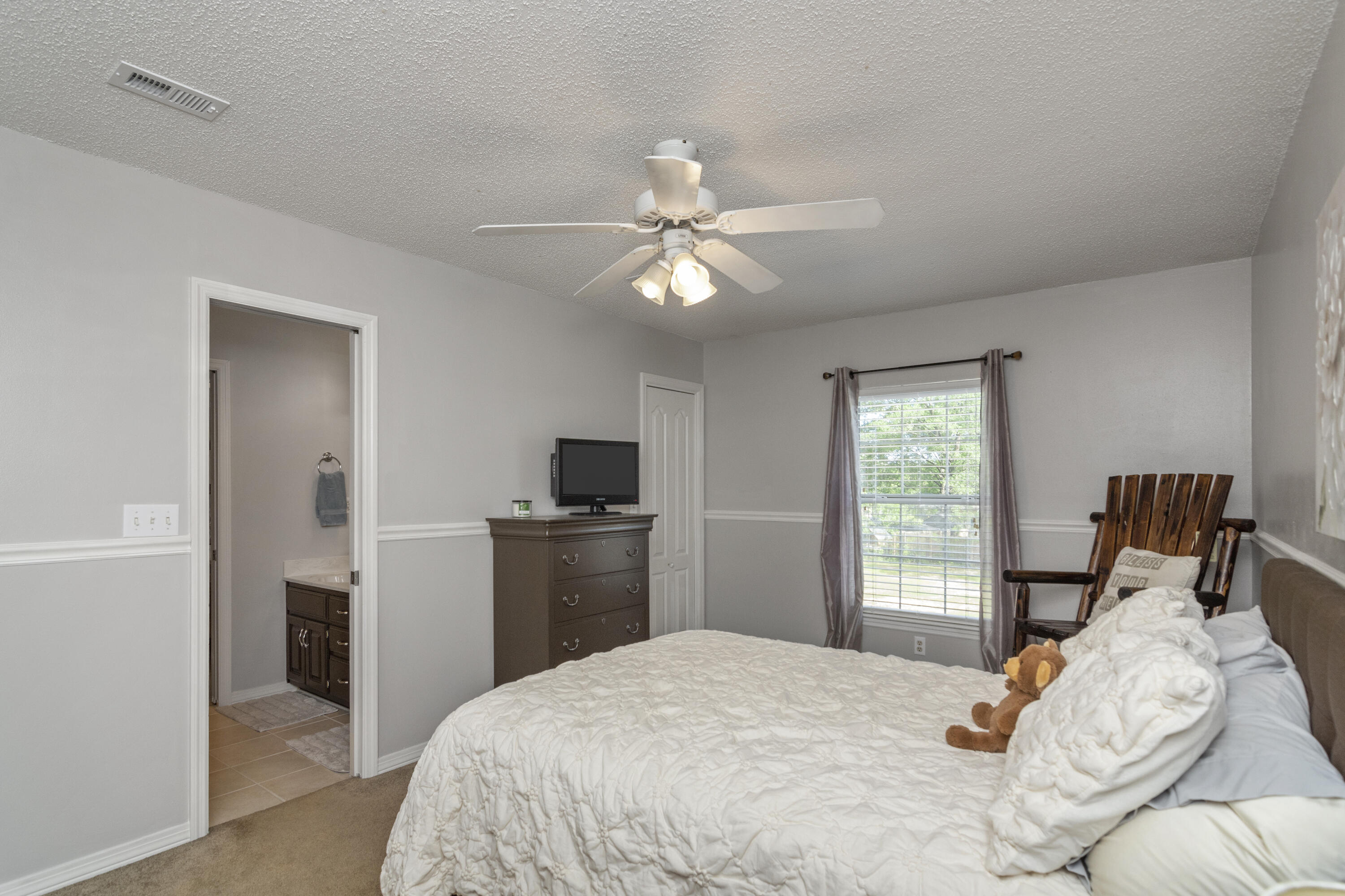 GREENWOOD ACRES - Residential